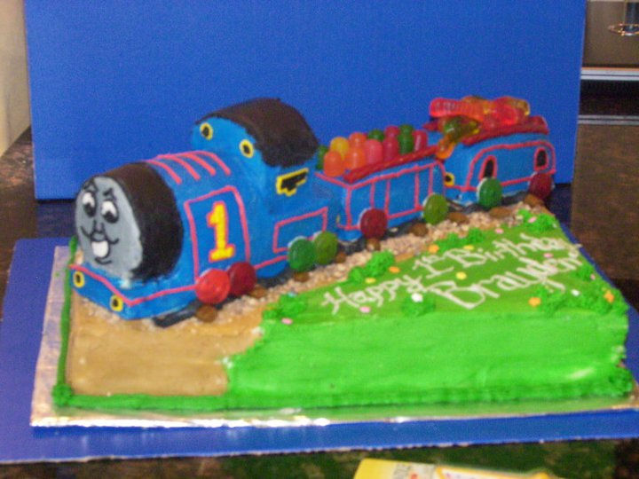 The first cake I ever sold - A Blue Train Engine ;)