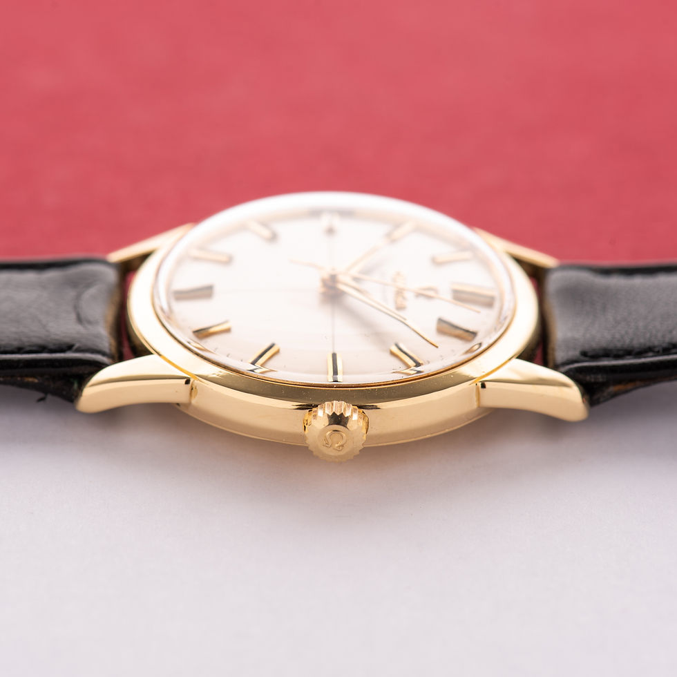 Thumbnail: Omega Seamaster Automatic 18K Yellow Gold Onyx Index from 1959 Réf 14704