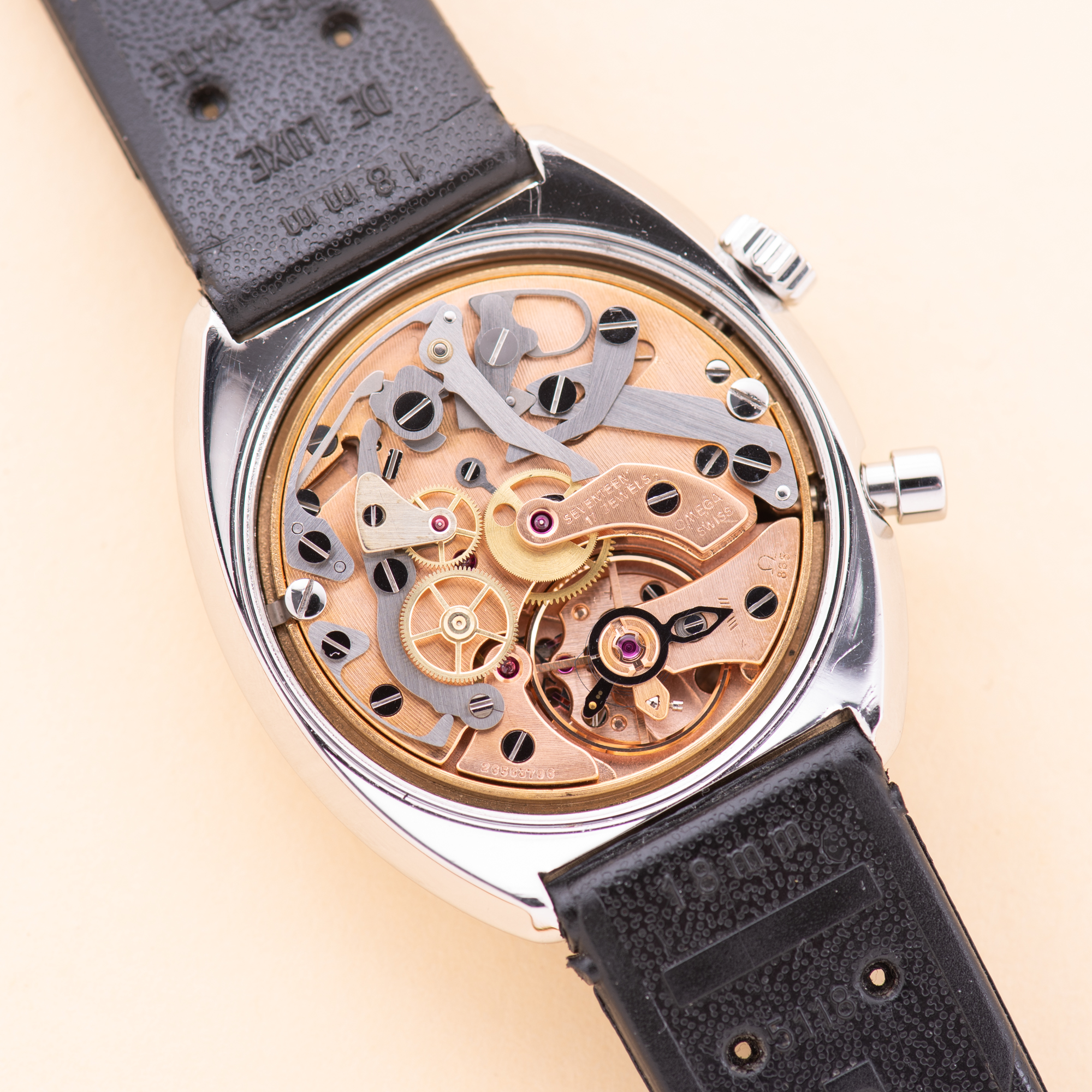 View of Omega Genève Chronostop from 1968 Cal 865 Réf 145.010