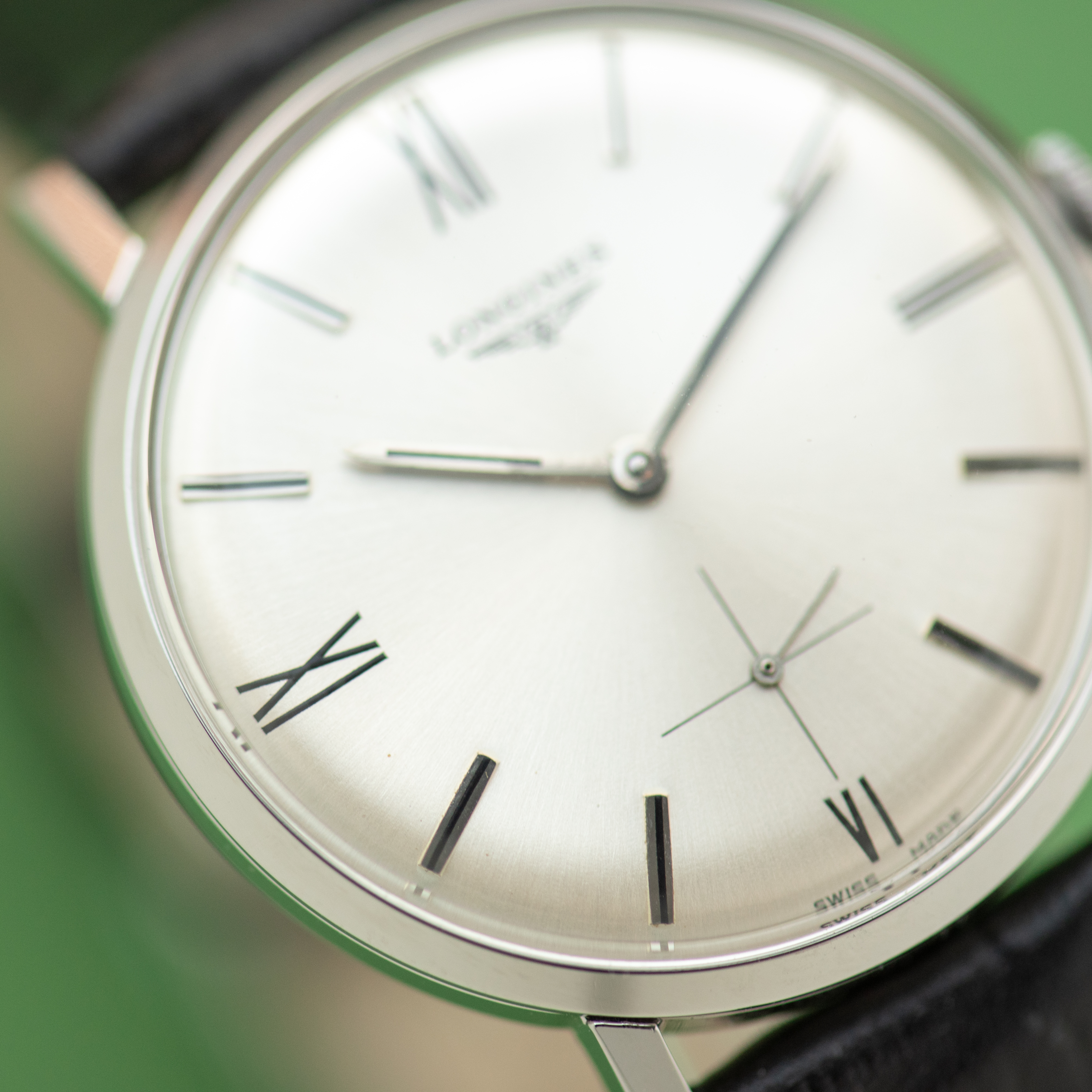 Vue de Longines Dress Watch Roman Numerals Cal 30L Réf 7855