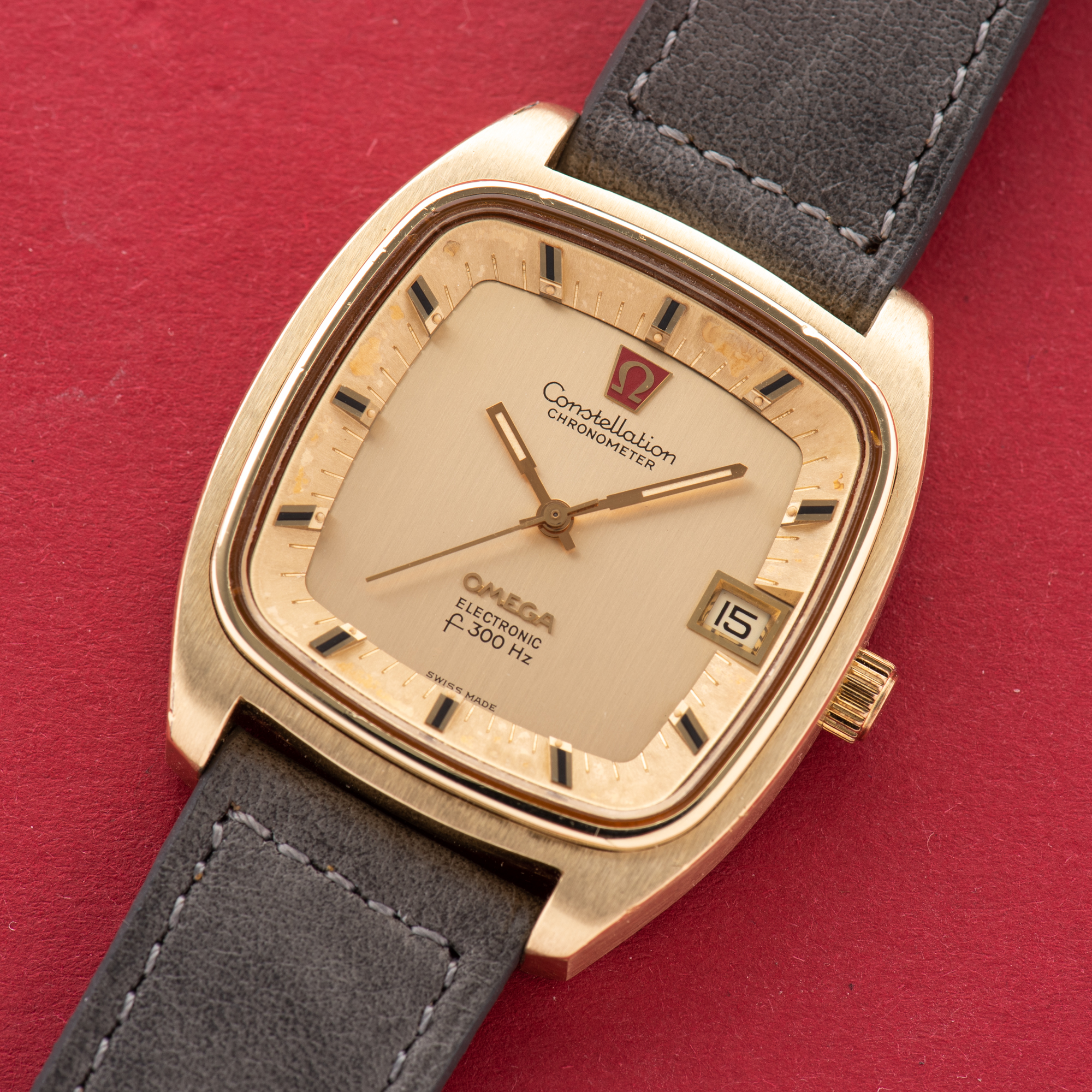 Vue de Omega Constellation Chronometer Electronic F300Hz from 1972 Ref 198.0027