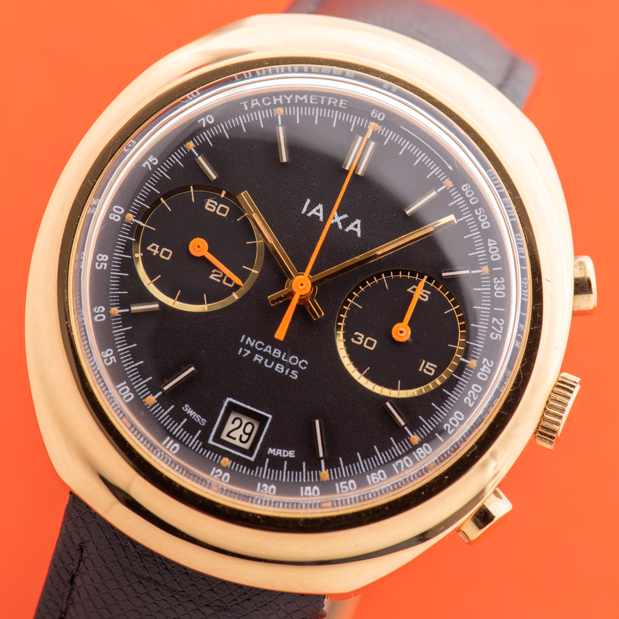 View of Iaxa Incabloc Chronograph 17rubis valjoux 7734