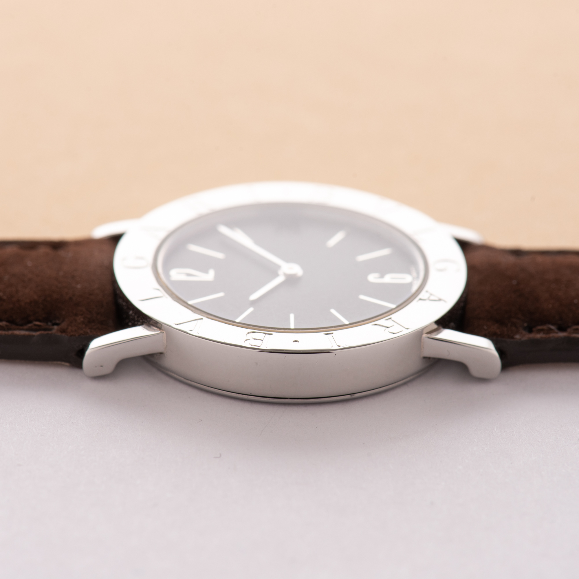 Vue de Bulgari Diagono Solotempo Date 30 Black Matte Dial Réf BB30SLD