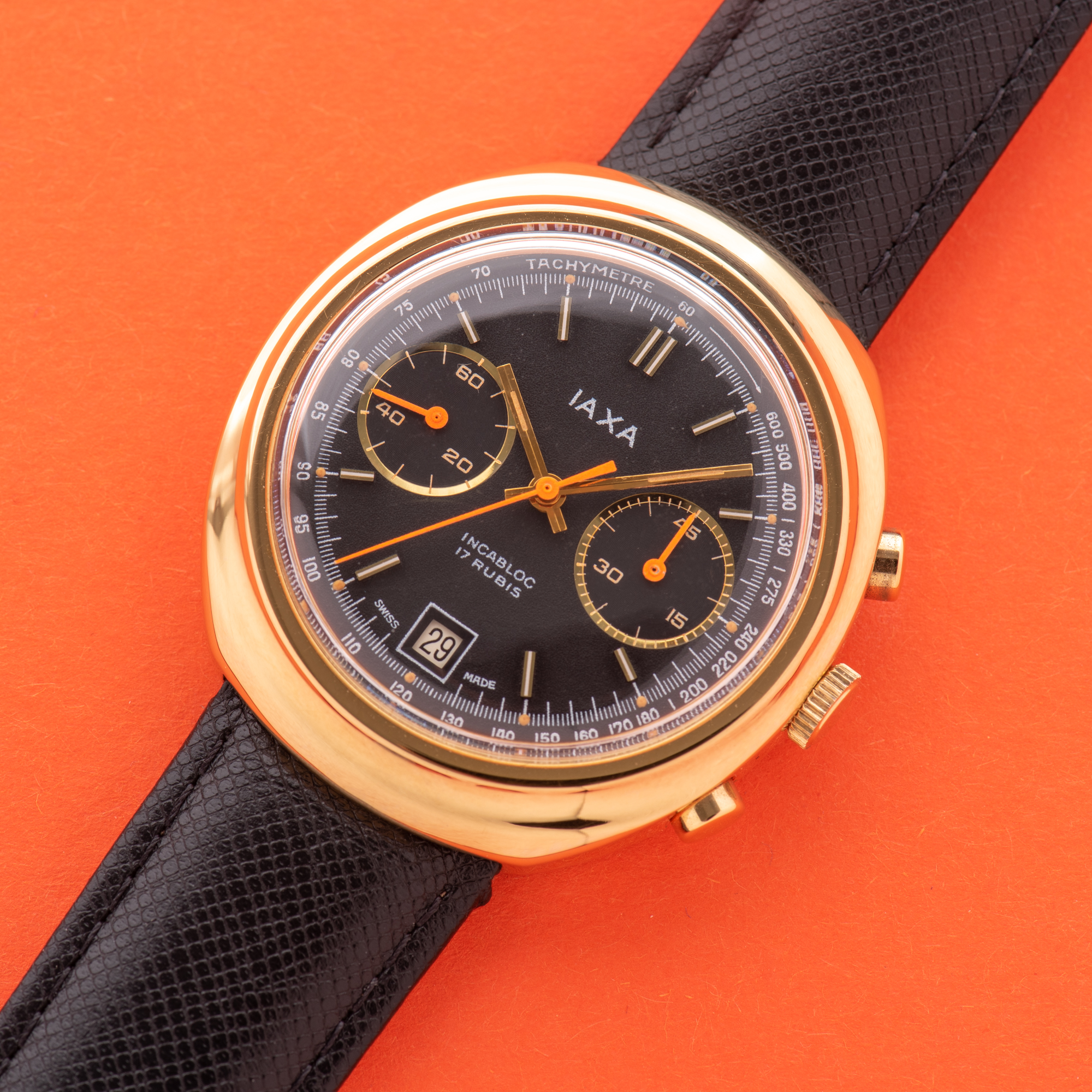 View of Iaxa Incabloc Chronograph 17rubis valjoux 7734