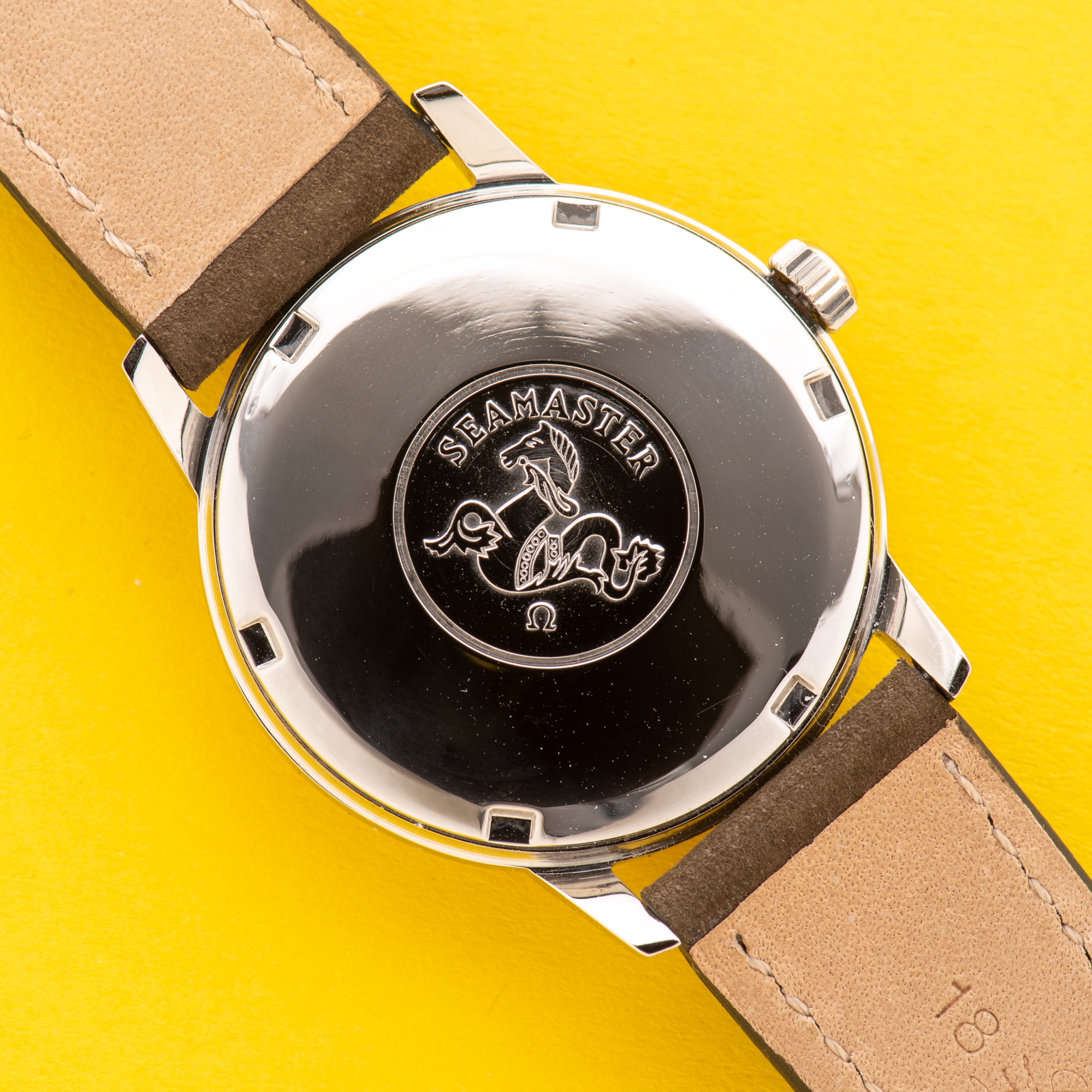 Vue de Omega Seamaster Automatic Date from 1965 Réf 166.002