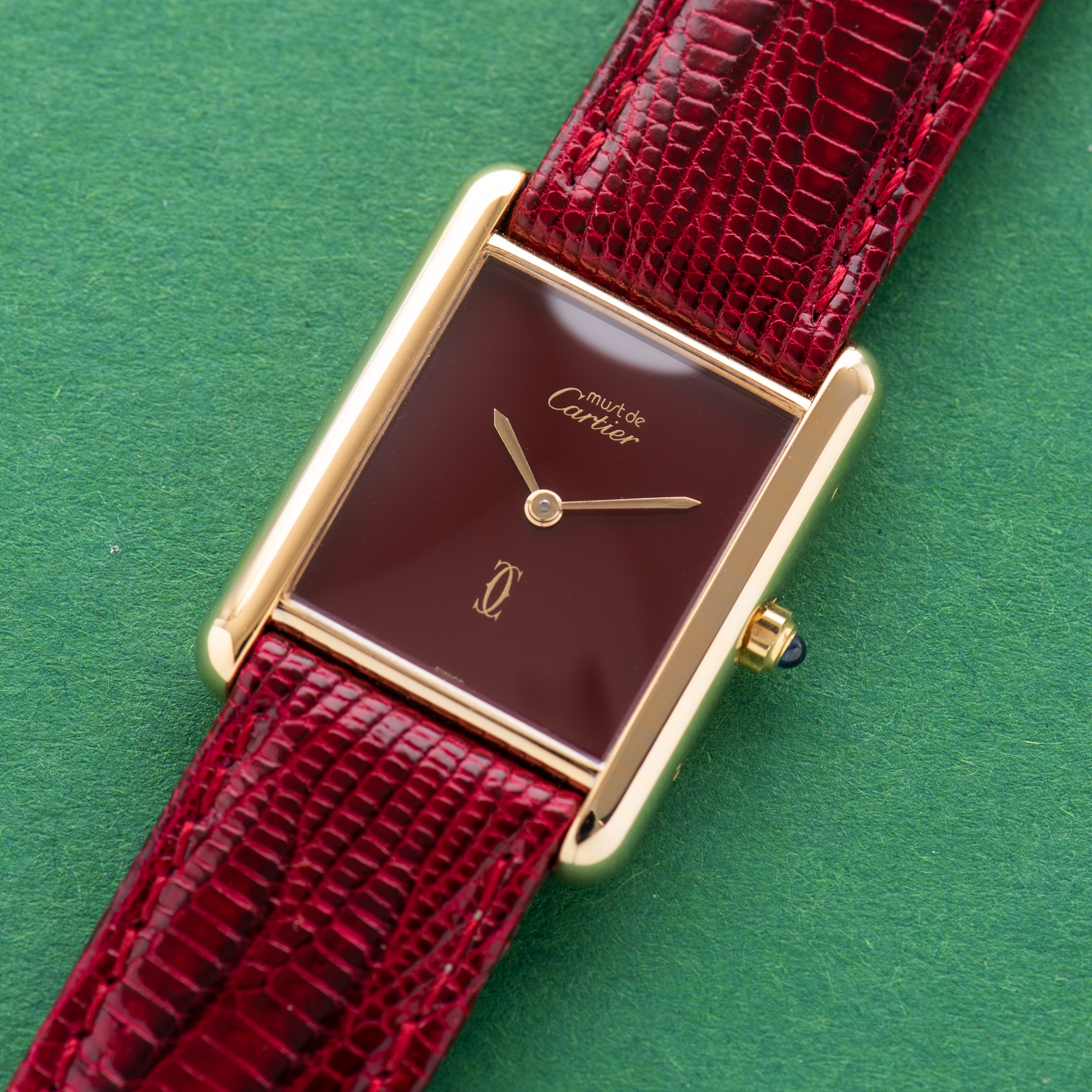 View of Cartier Tank De Must Vermeil Grand Model Bordeau Burgundy RedGM 1988 Ref 681006