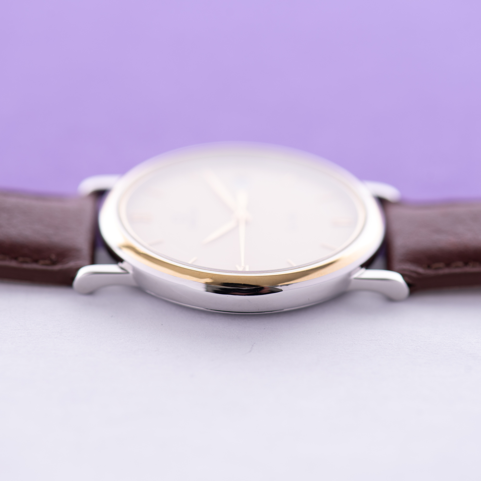 View of Omega De Ville Quartz Roman Dial Bicolor