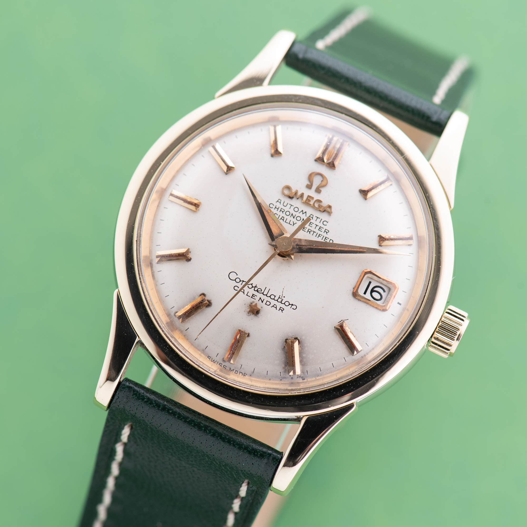 View of Omega Constellation Calendar 18K Gold/Steel Cal 504 from 1959 Ref 2943