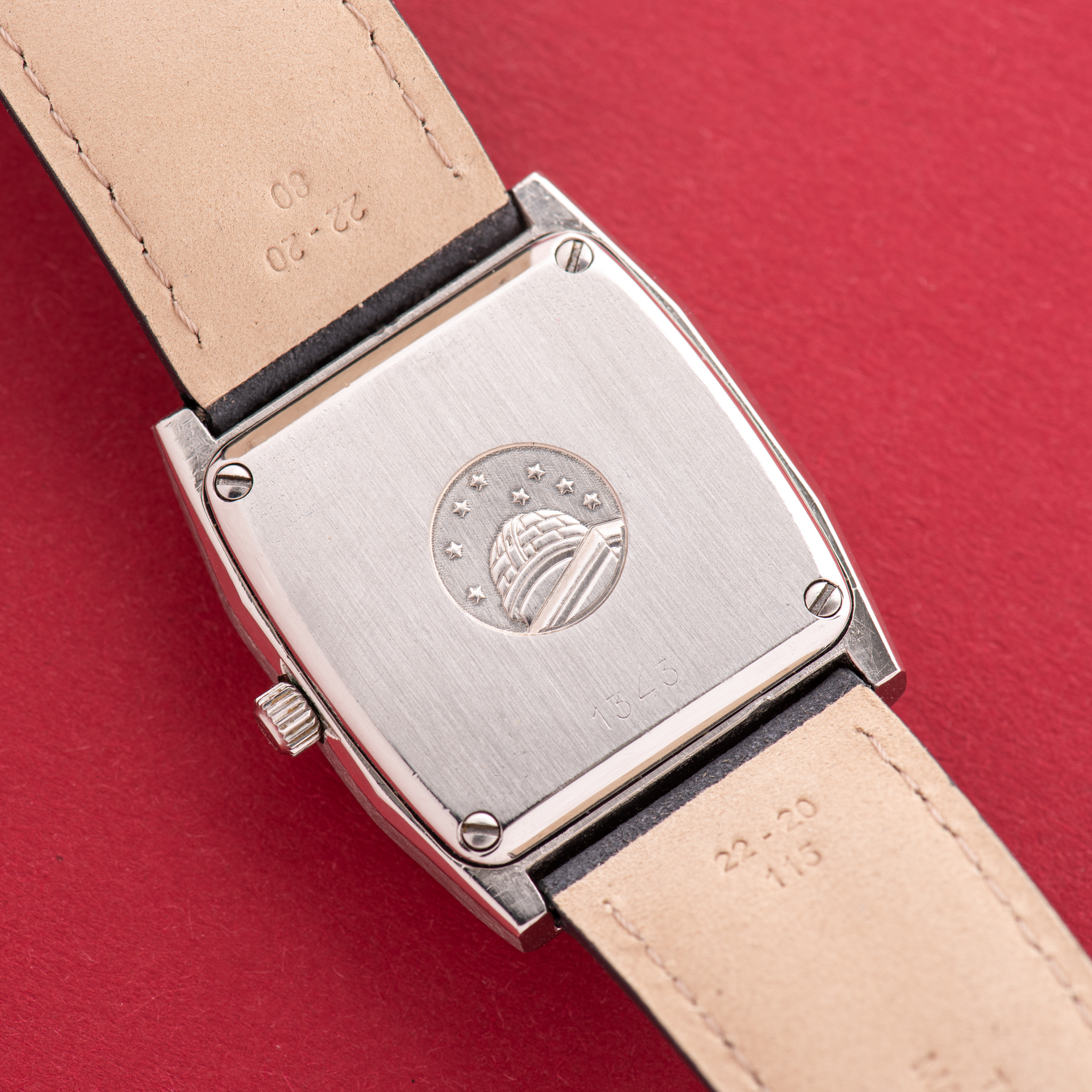 View of Omega Constellation Chronometer Quartz Cal 1343 Réf 198.0112