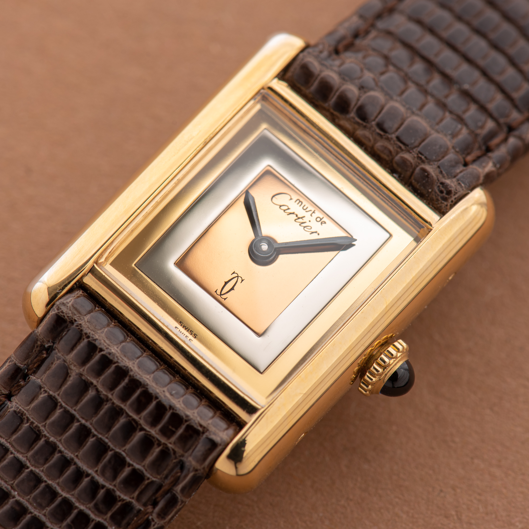 View of Cartier Must de Tank de Must Vermeil PM Trinity Dial