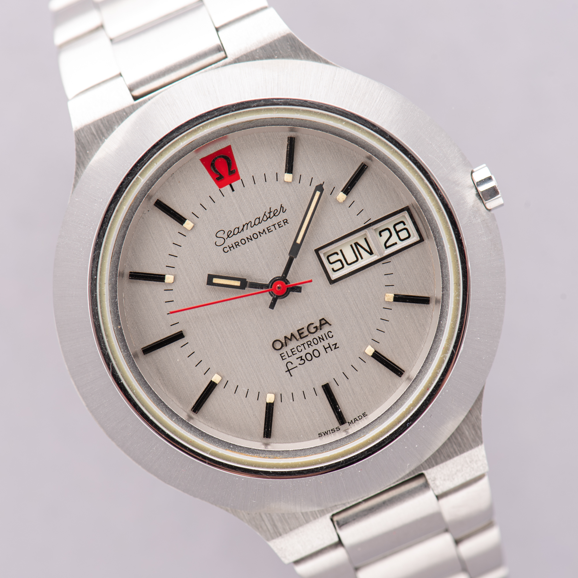 View of Omega Seamaster Electronic Chronometer F300Hz DayDate Full Set 1974 Réf 198.0018