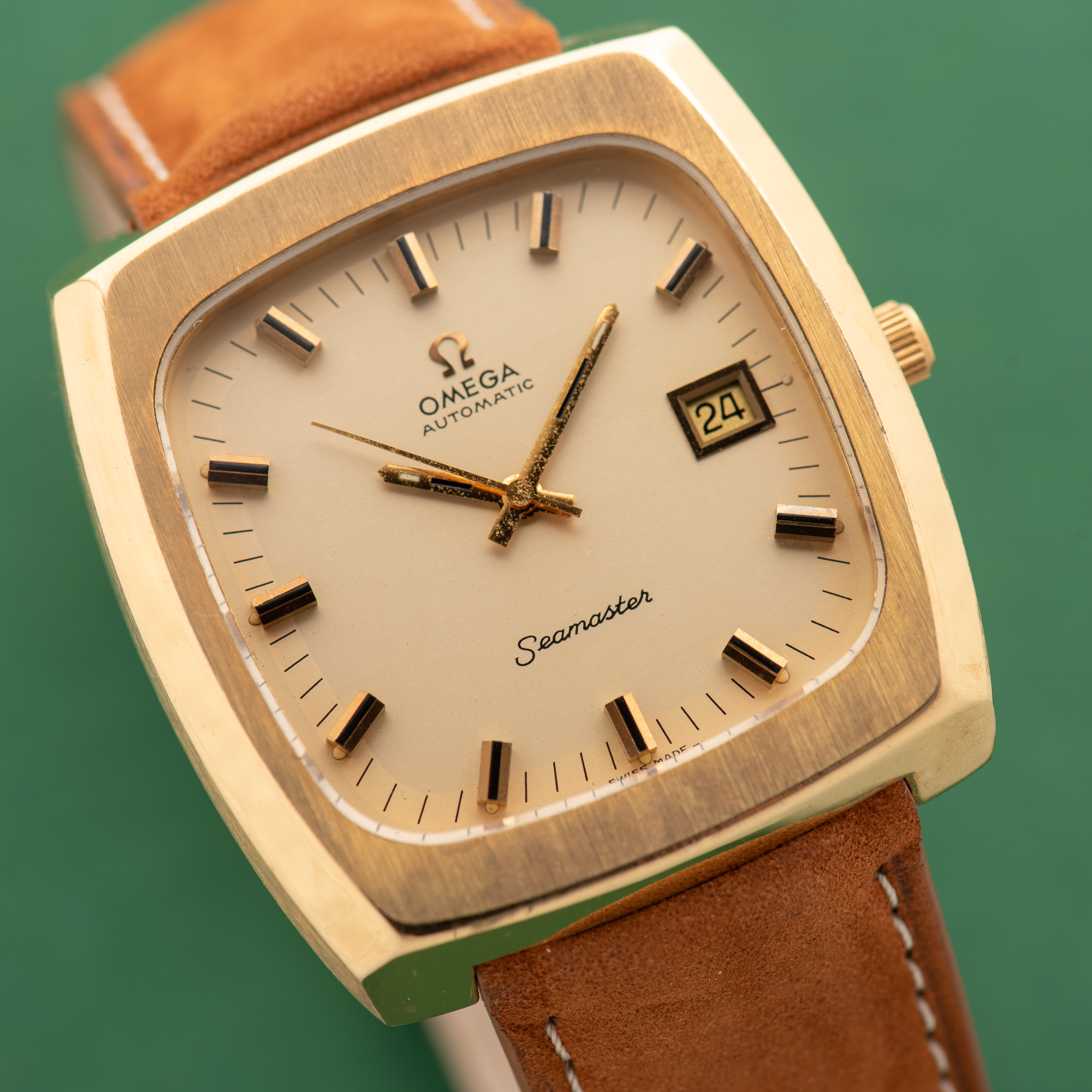 Zicht op Omega Seamaster Automatic Date Oversize TV Réf 166.0138