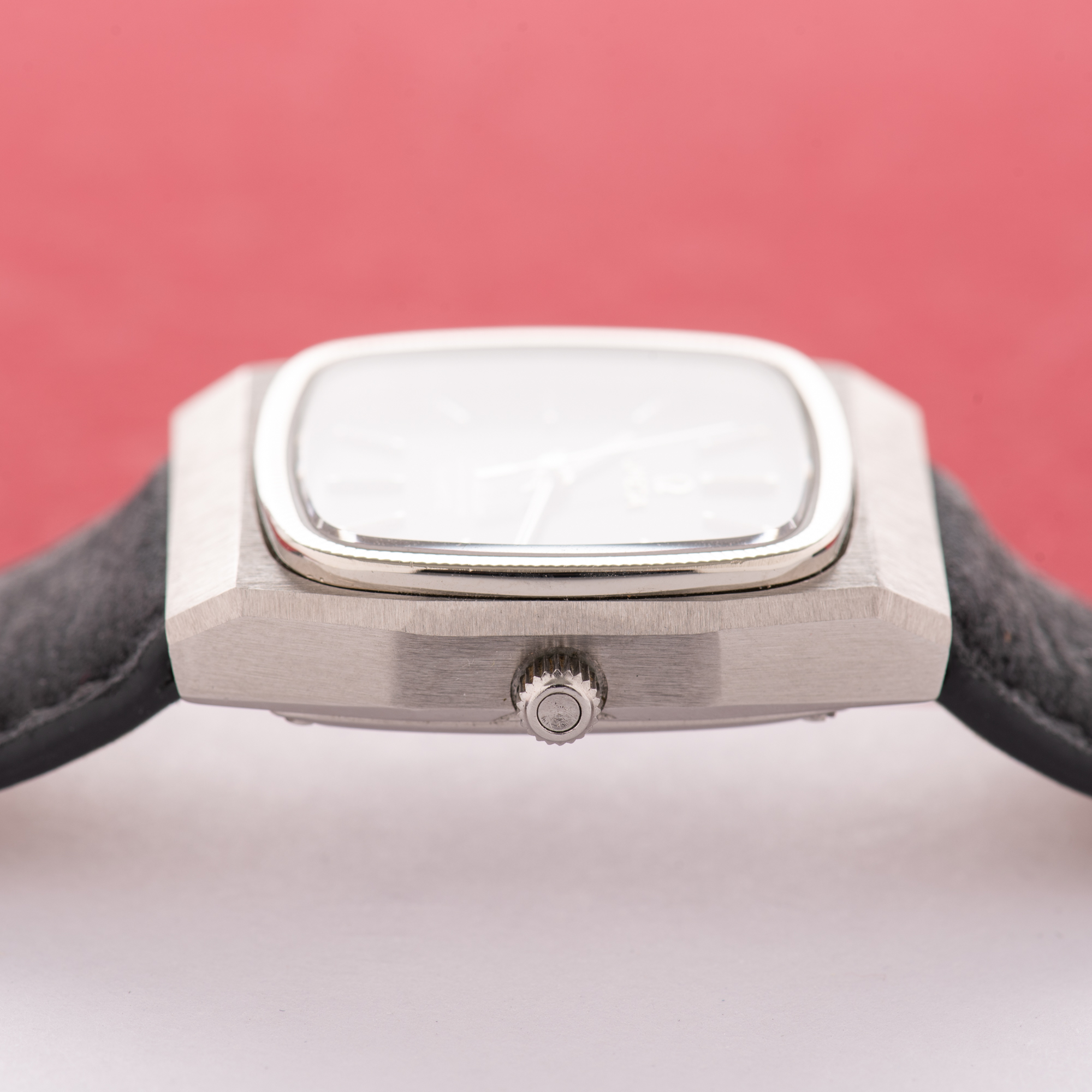 View of Omega Constellation Chronometer Quartz Cal 1343 Réf 198.0112