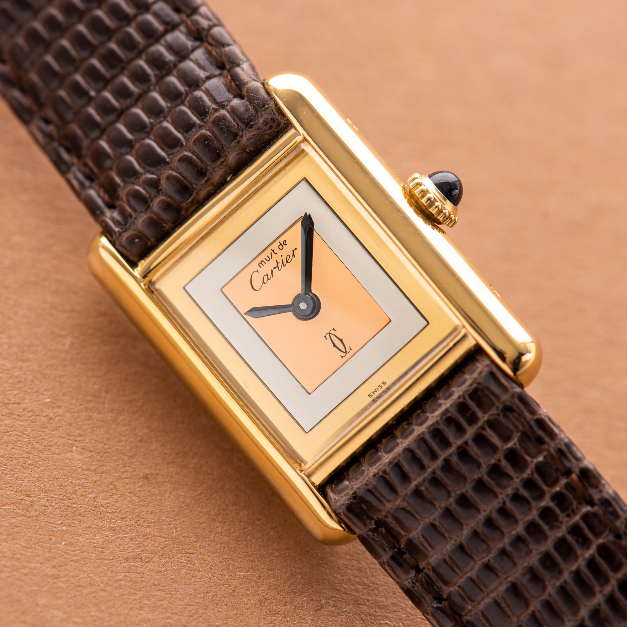 View of Cartier Must de Tank de Must Vermeil PM Trinity Dial