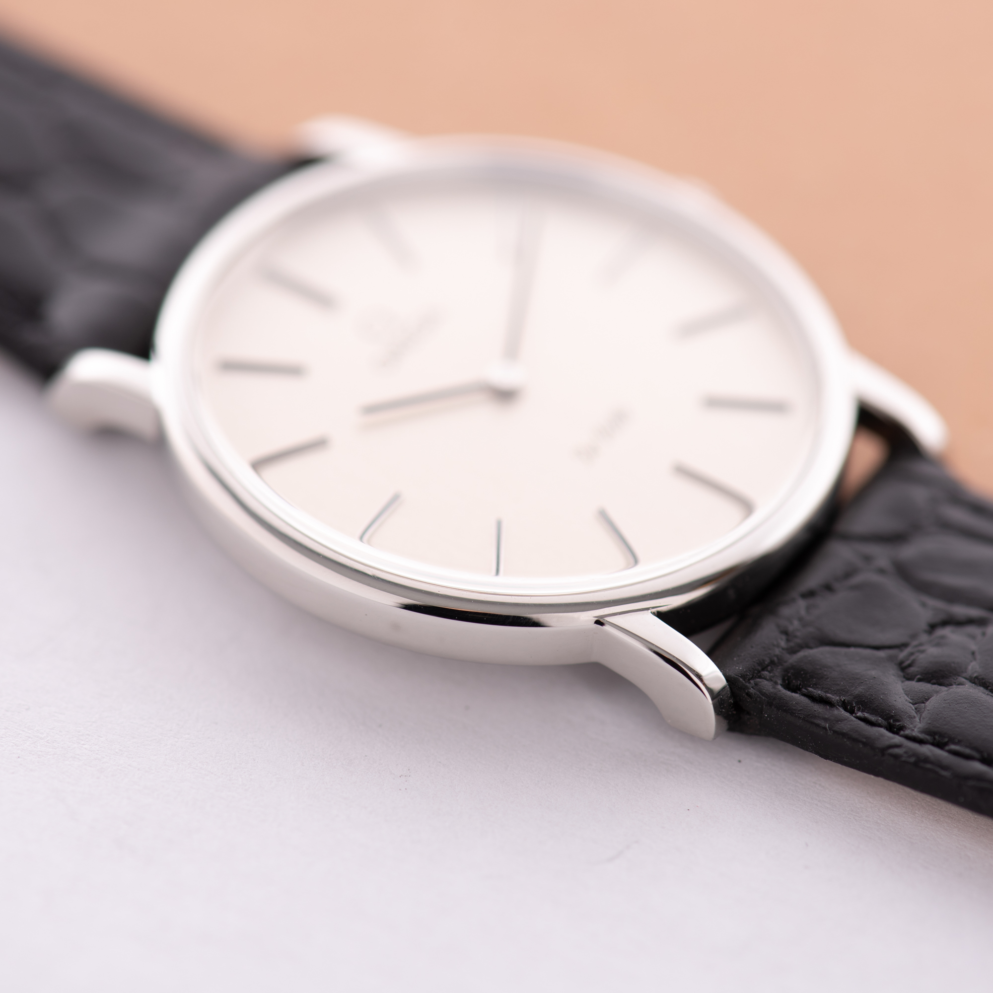 Vue de Omega De Ville Dress Watch Acier Réf 111.0140