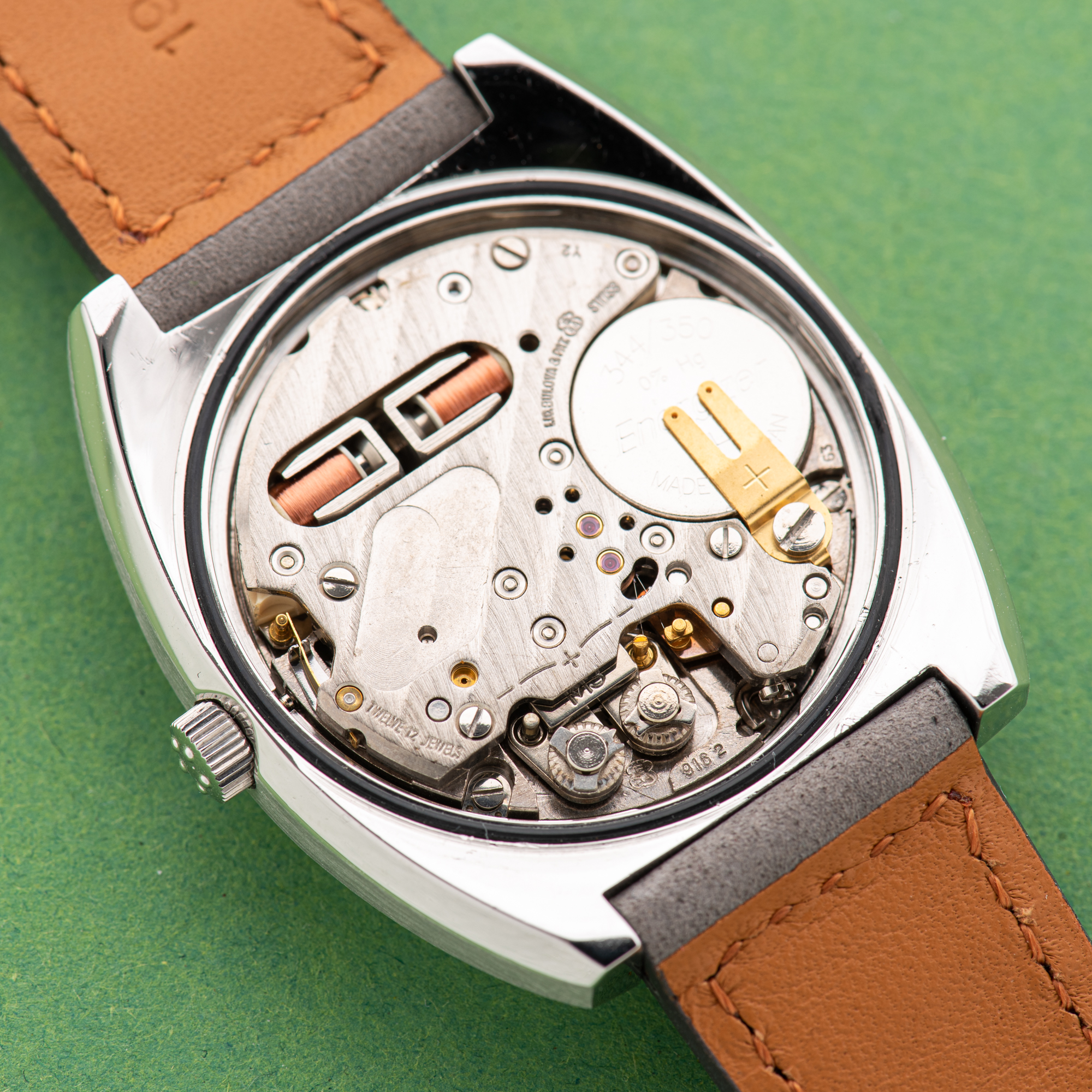 Vue de Eterna Sonic Electronic Blue Star Dust dial Réf 188T