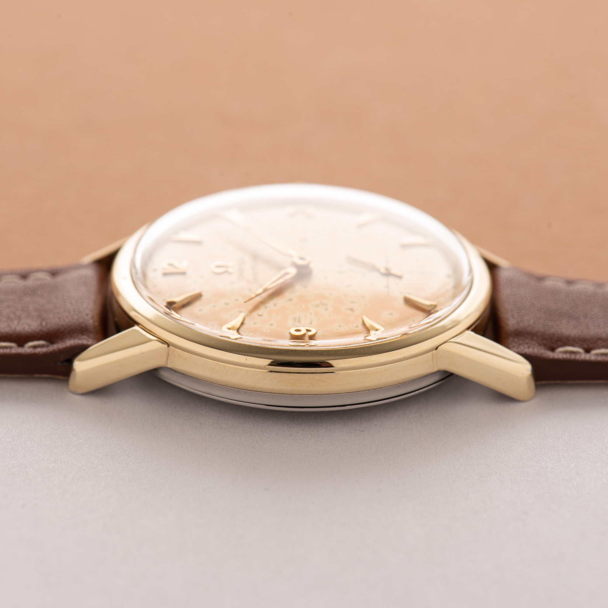 View of Omega Seamaster Jumbo Dress Small Sub Second Patina Dial from 1961 Réf 14389