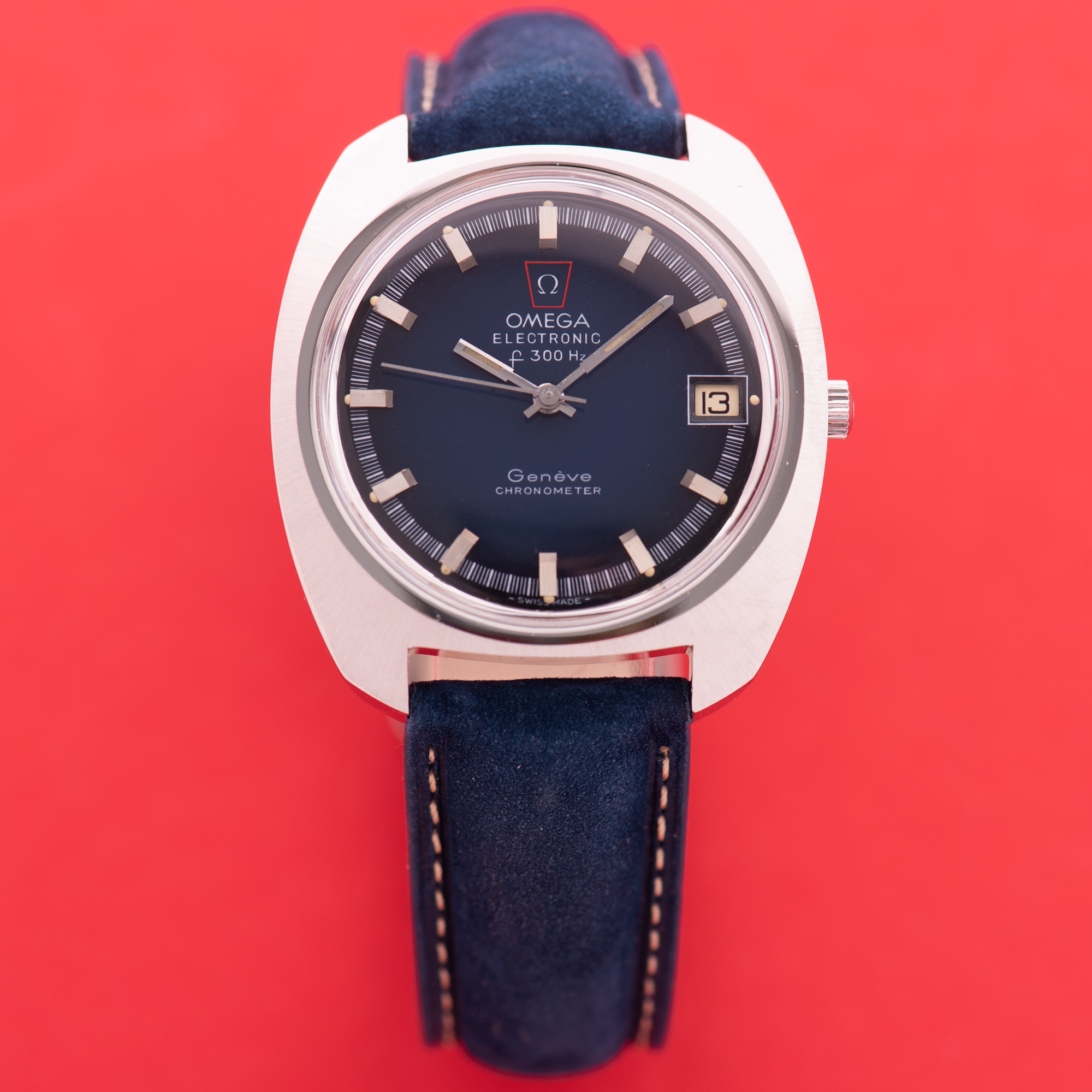 Vue de Omega Electronic F300 Hz Genève Chronometer Blue Vignette Réf 198.030