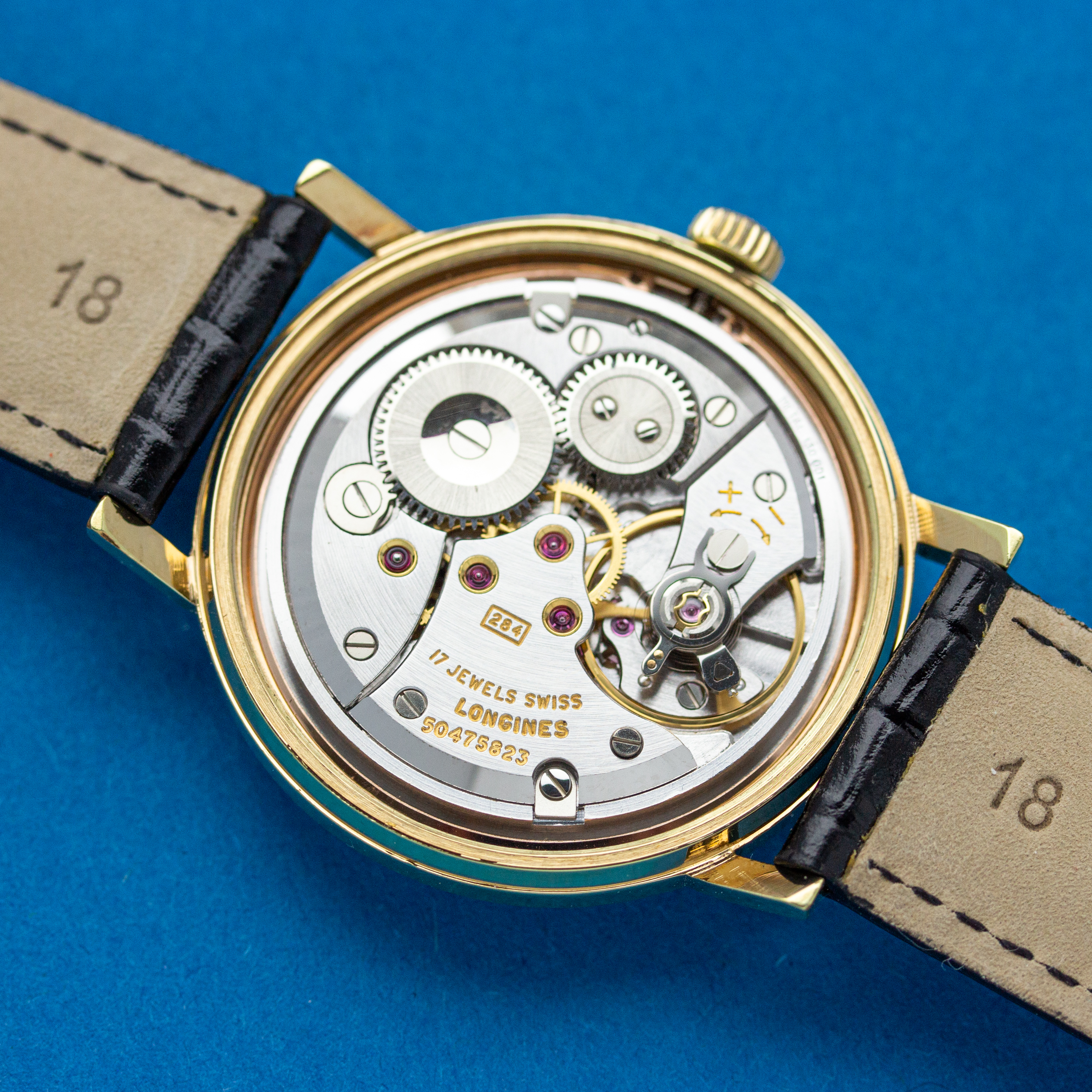 Vue de Longines Dress Centre Seconds cal 284 Réf 8359