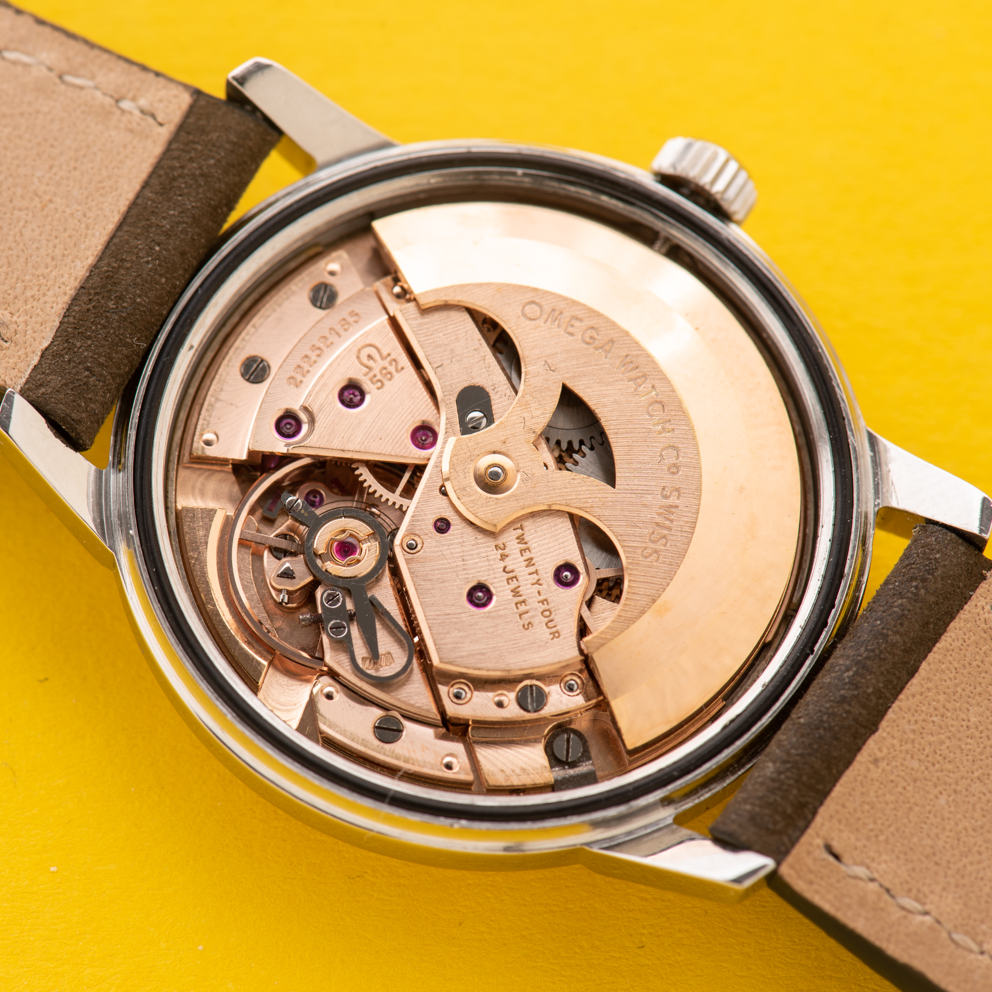 Vue de Omega Seamaster Automatic Date from 1965 Réf 166.002