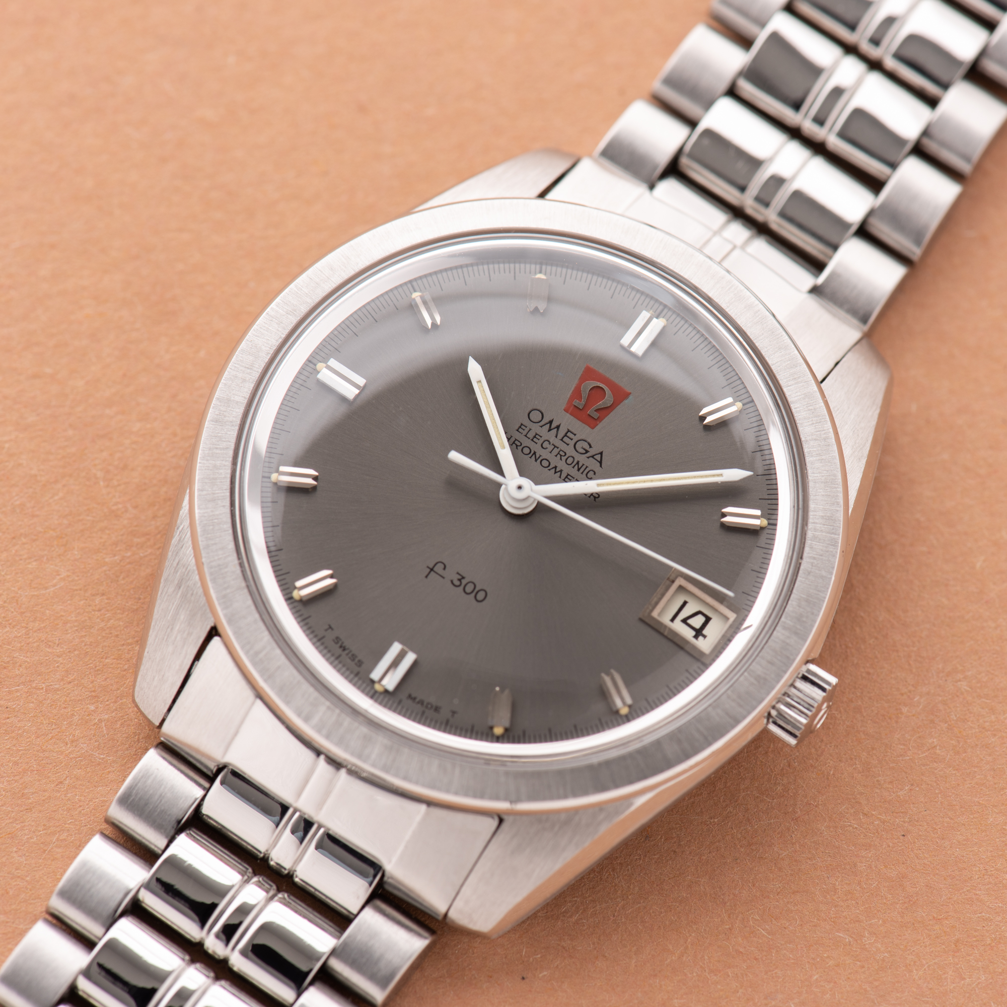 Vue de Omega Constellation Electronic Chronometer F300 from 1972 Réf 198.001
