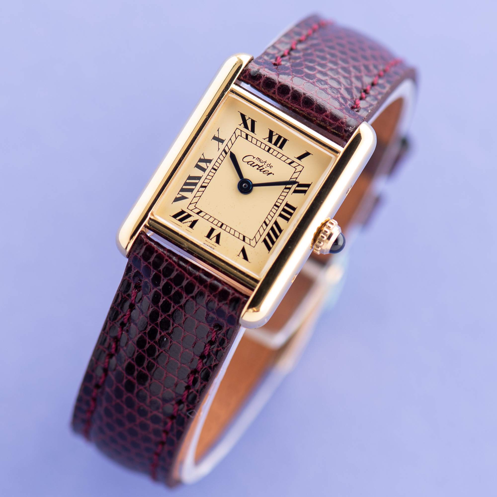 Zicht op Cartier Must by Tank Vermeil Quartz Roman Dial