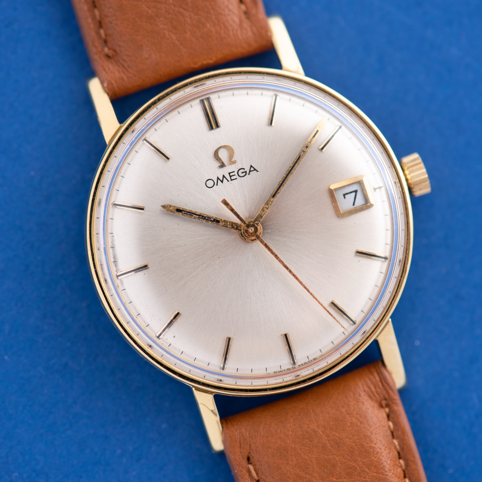 Vue de Omega Dress Centre Seconds Cal 611 Réf 132.004