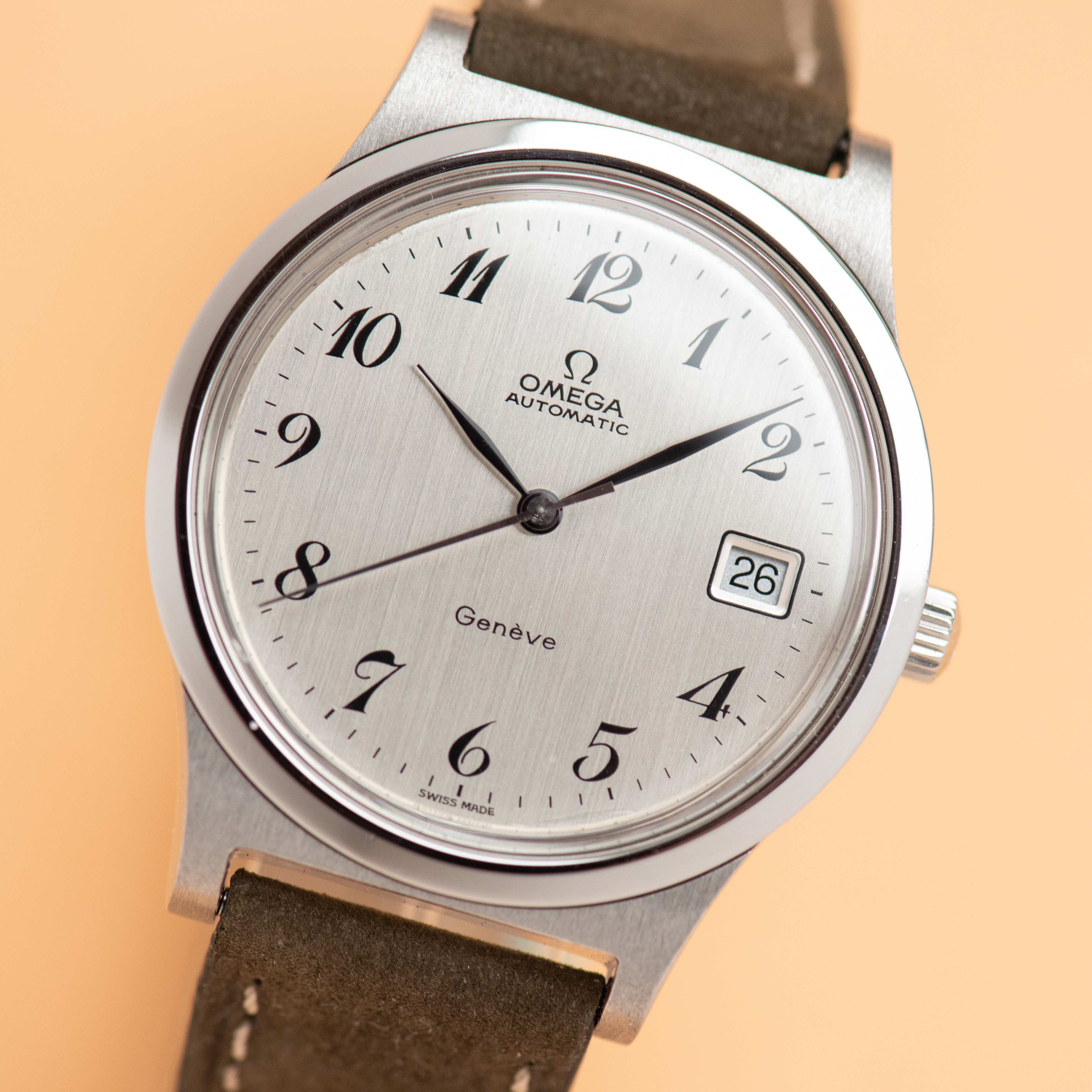 View of Omega Genève Automatic Date Breguet Dial Réf 166.0168 from 173