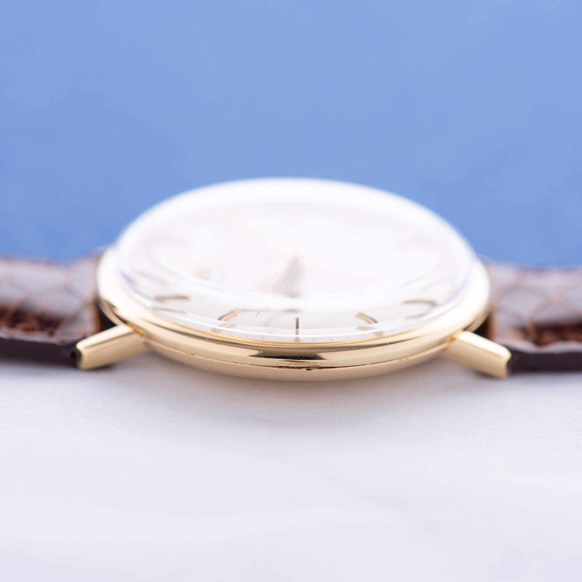 Vue de Omega Dress Watch Centre Seconds 18K Réf 131.016