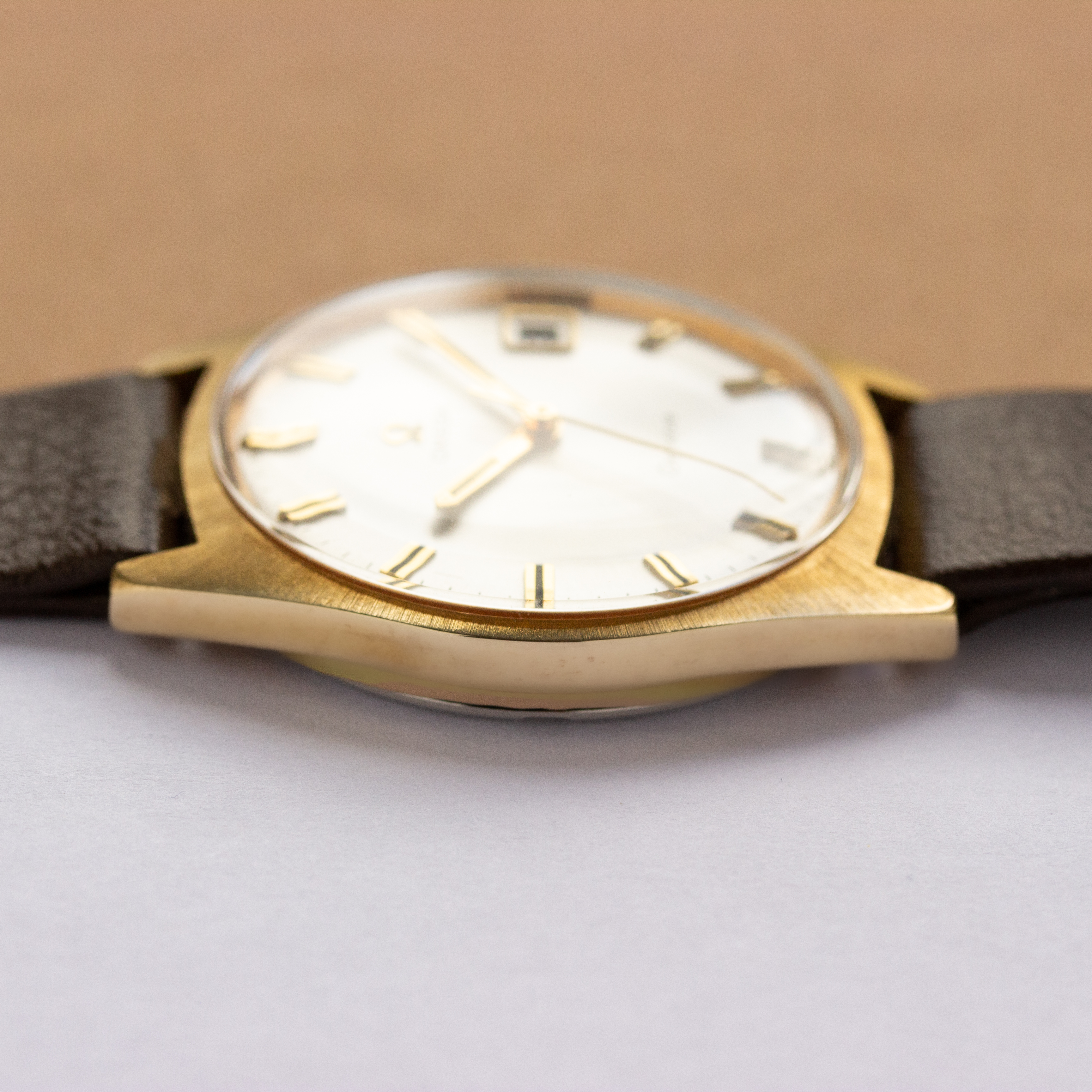View of Omega Geneva ref 136.041 cal 613