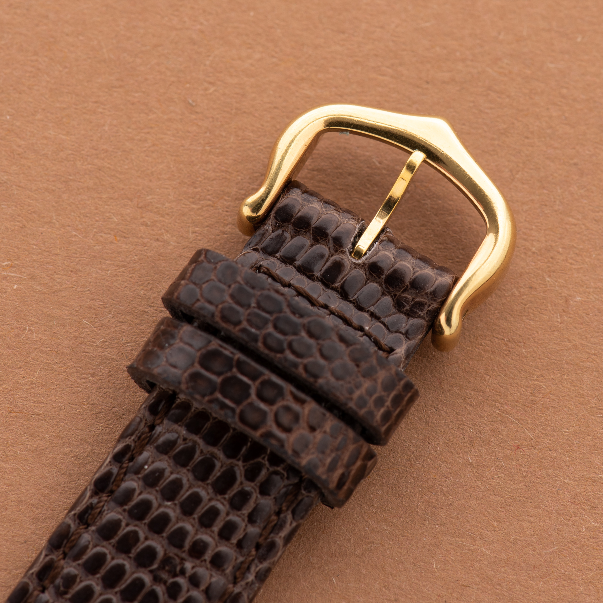 View of Cartier Must de Tank de Must Vermeil PM Trinity Dial
