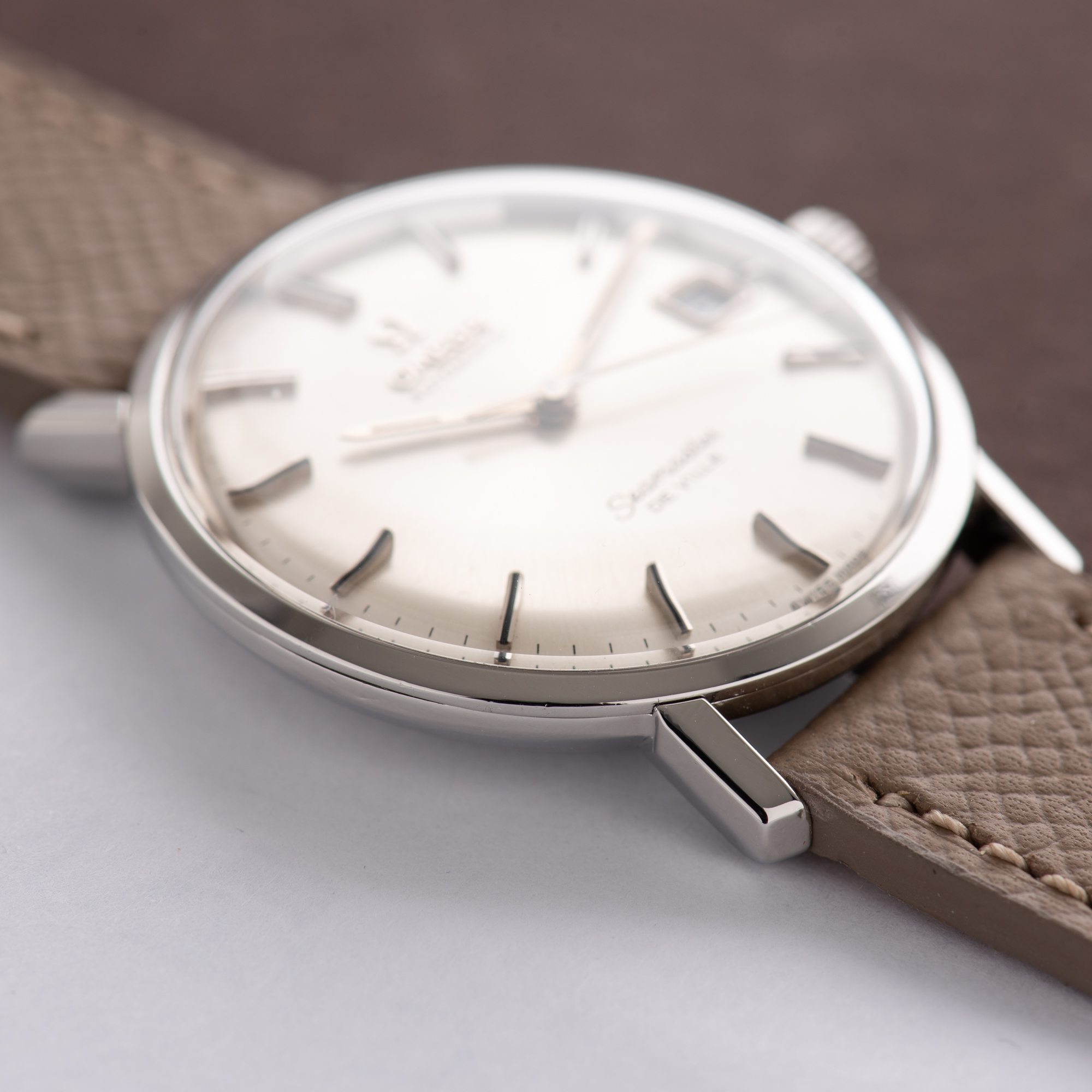 View of Omega Seamaster De Ville Automatic Date Réf 166.020