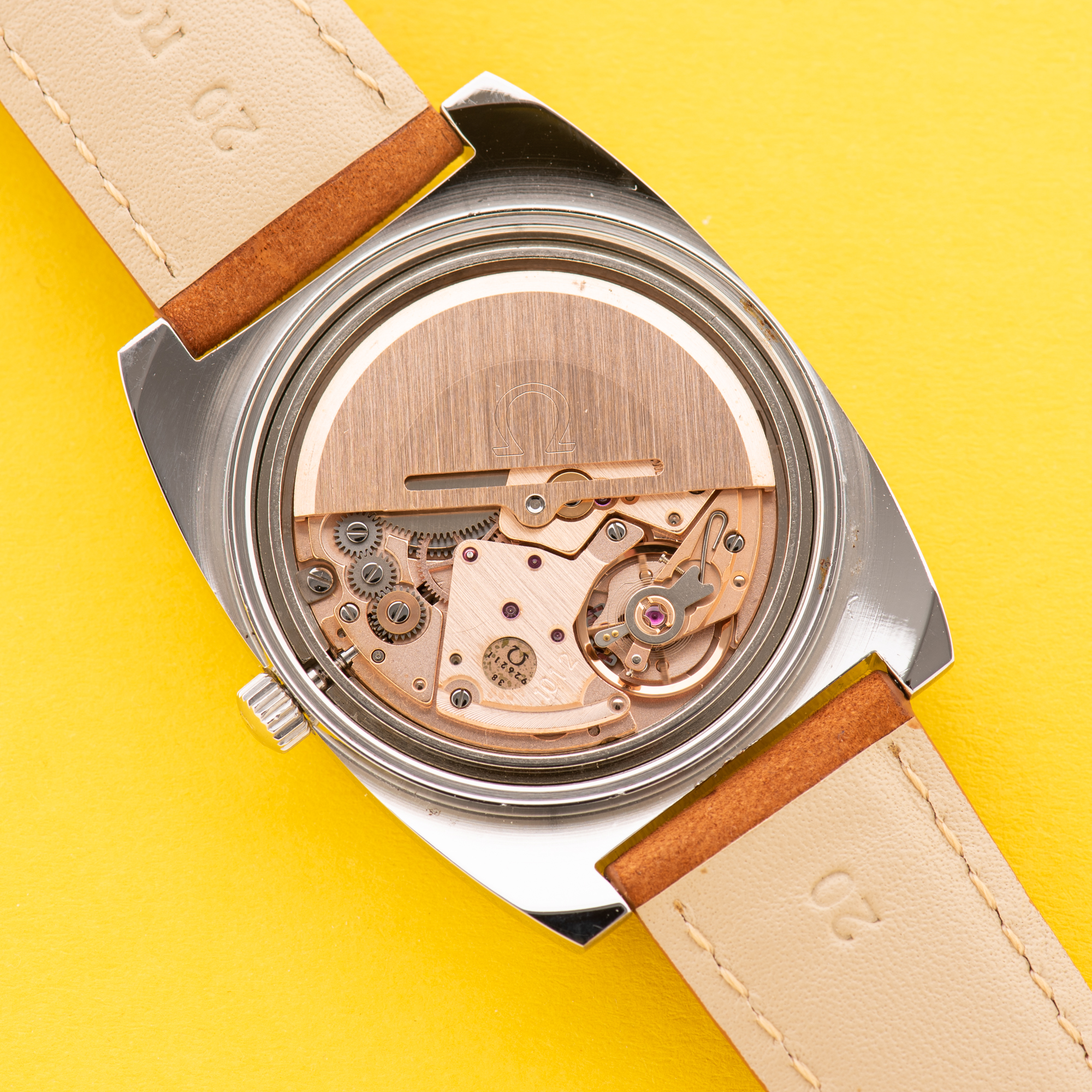 Vue de Omega Genève Automatic Date Square TV from 1974 Réf 166.0190