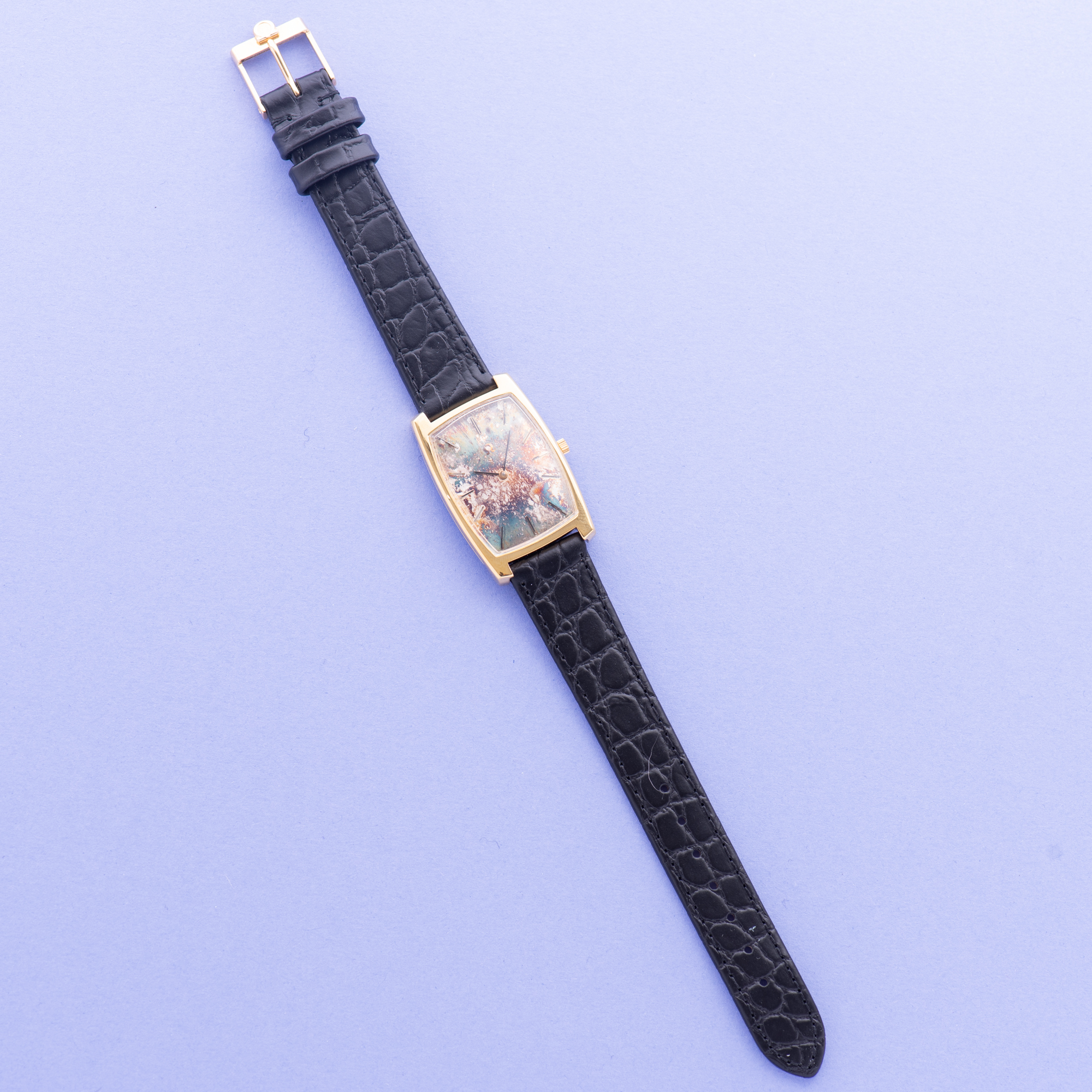 Zicht op Omega De Ville Rechthoekige Cal 620 Ref 111.085