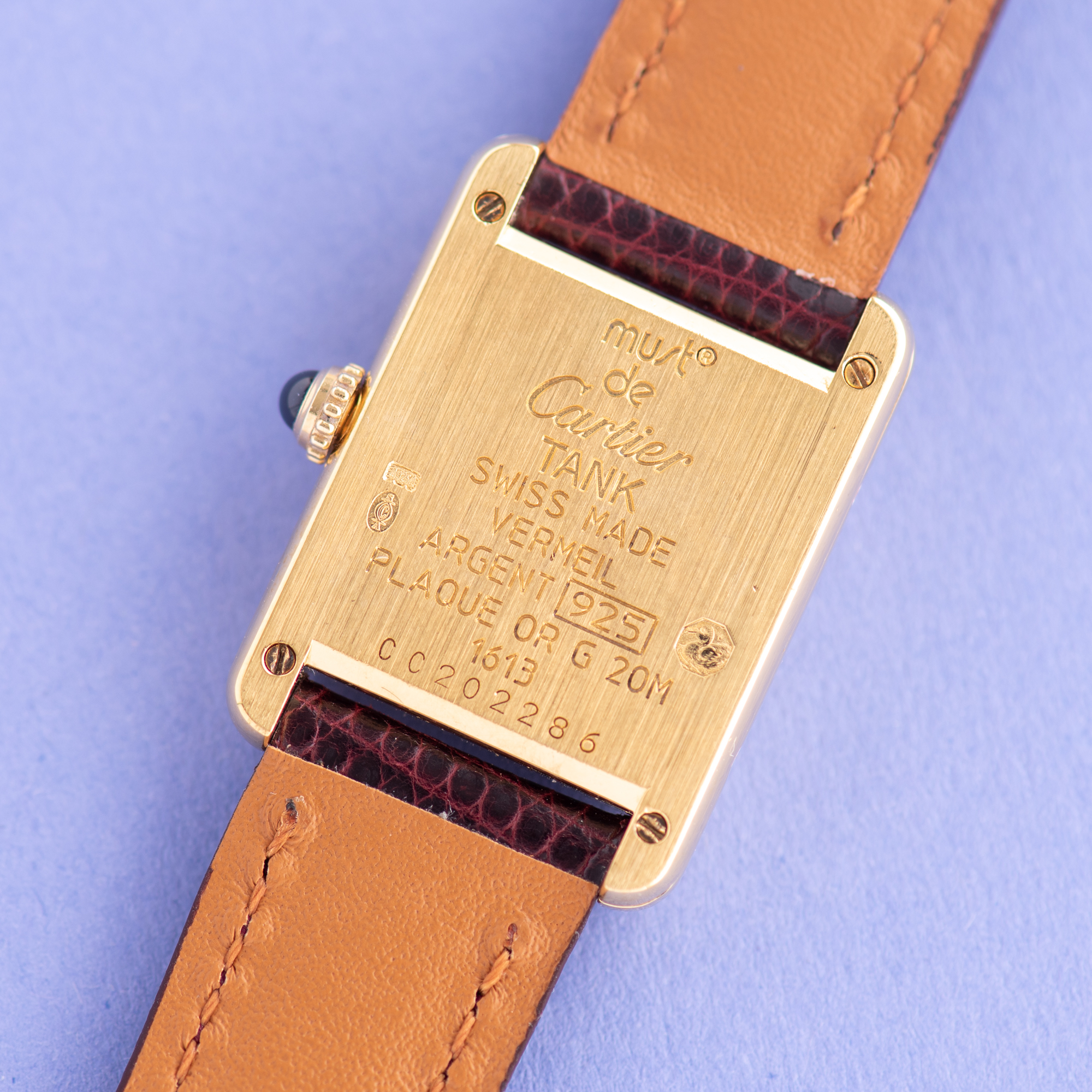 Zicht op Cartier Must by Tank Vermeil Quartz Roman Dial