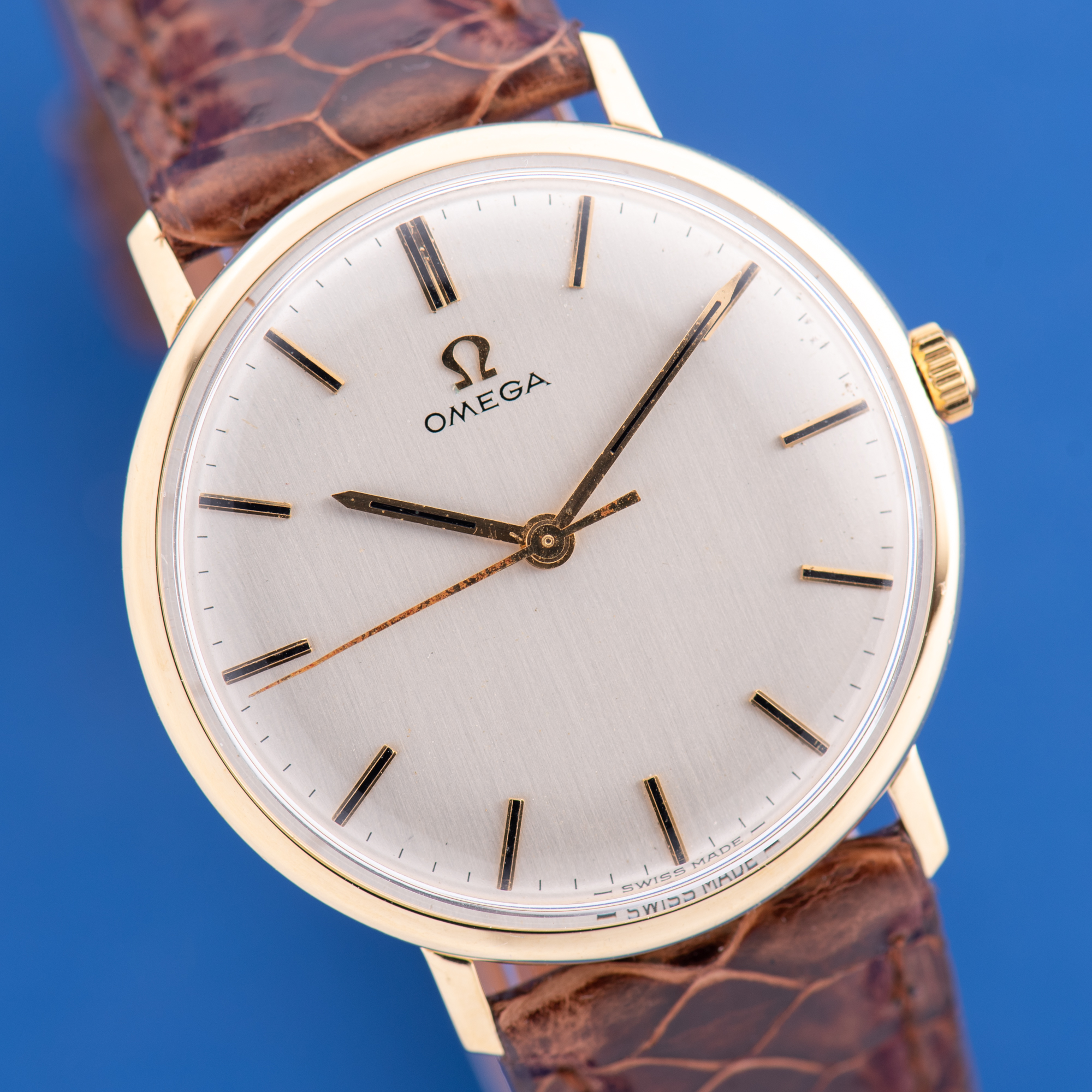 Vue de Omega Dress Watch Centre Seconds 18K Réf 131.016