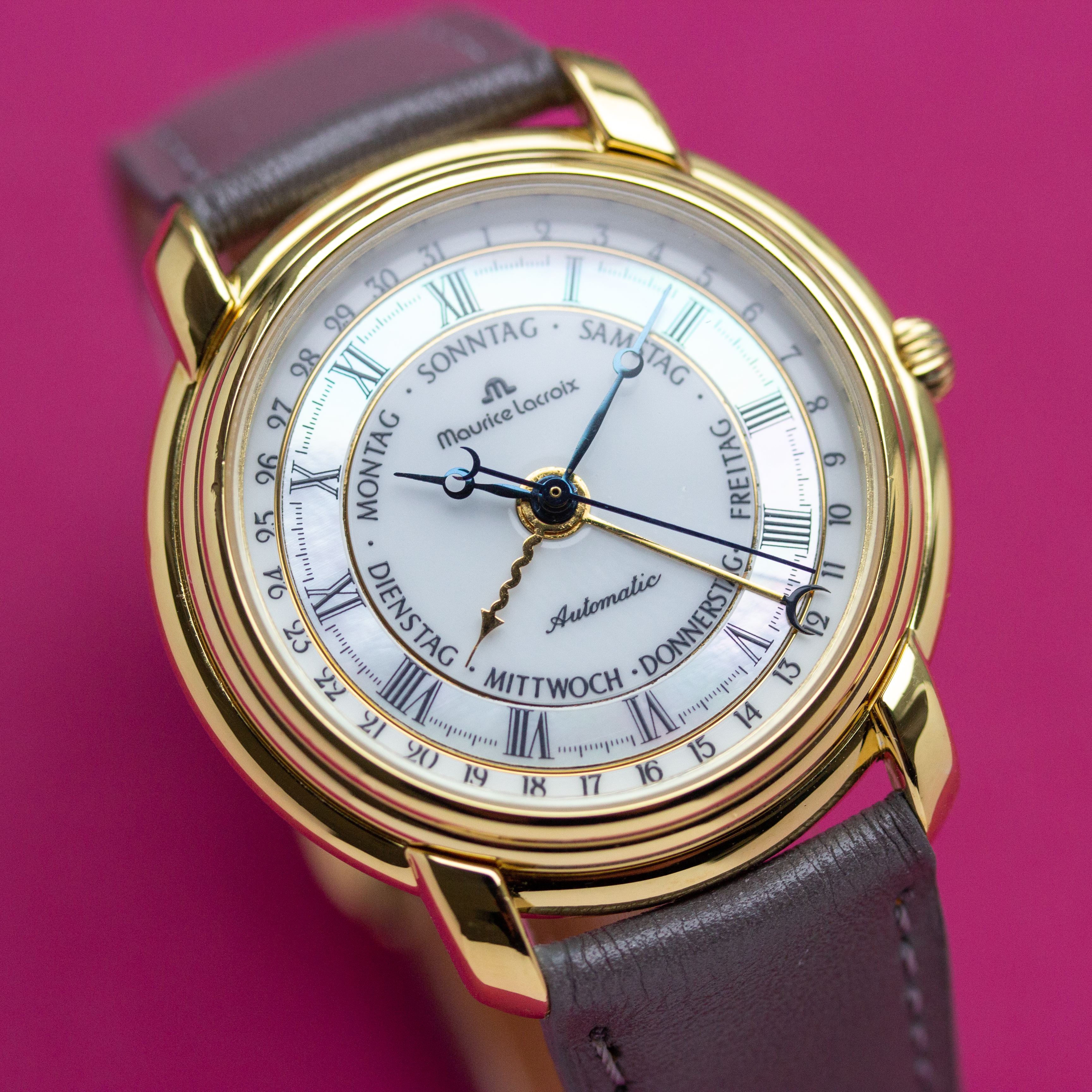Vue de Maurice Lacroix Masterpiece Day Date Mother of Pearl Réf 27294