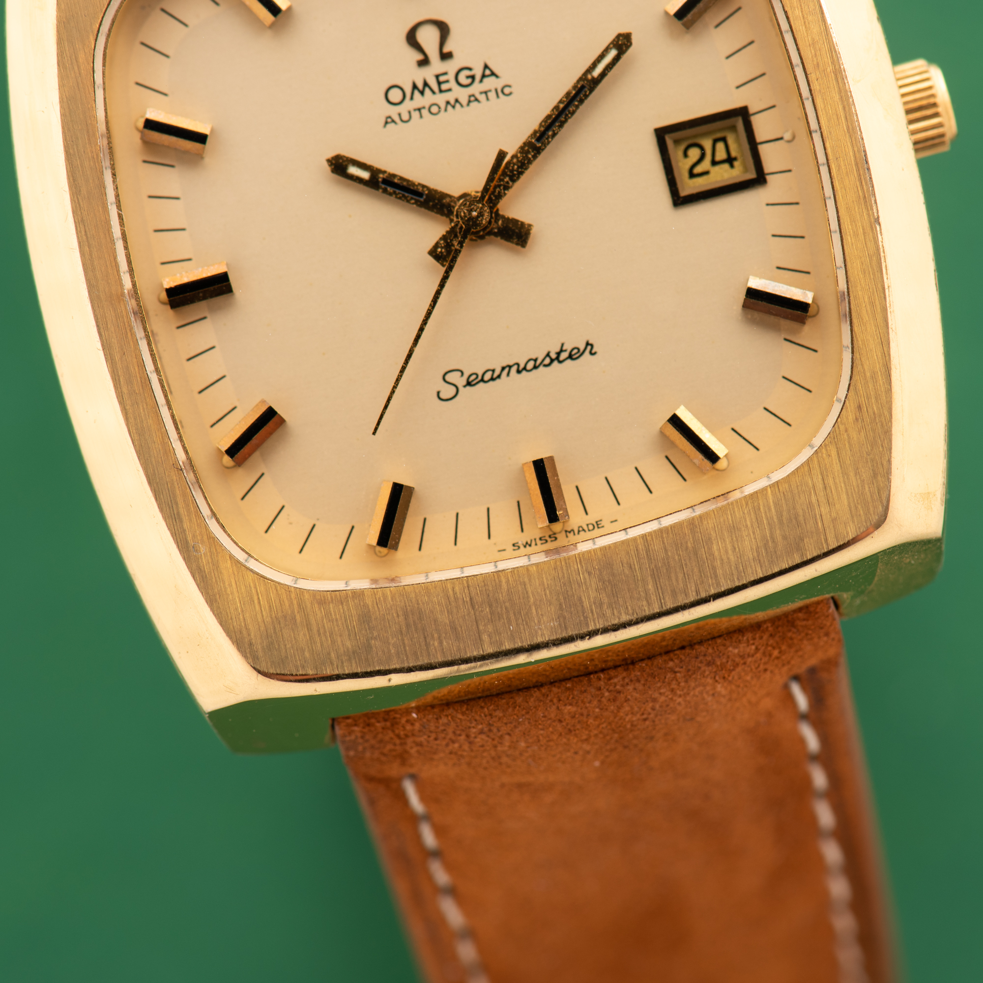 Zicht op Omega Seamaster Automatic Date Oversize TV Réf 166.0138