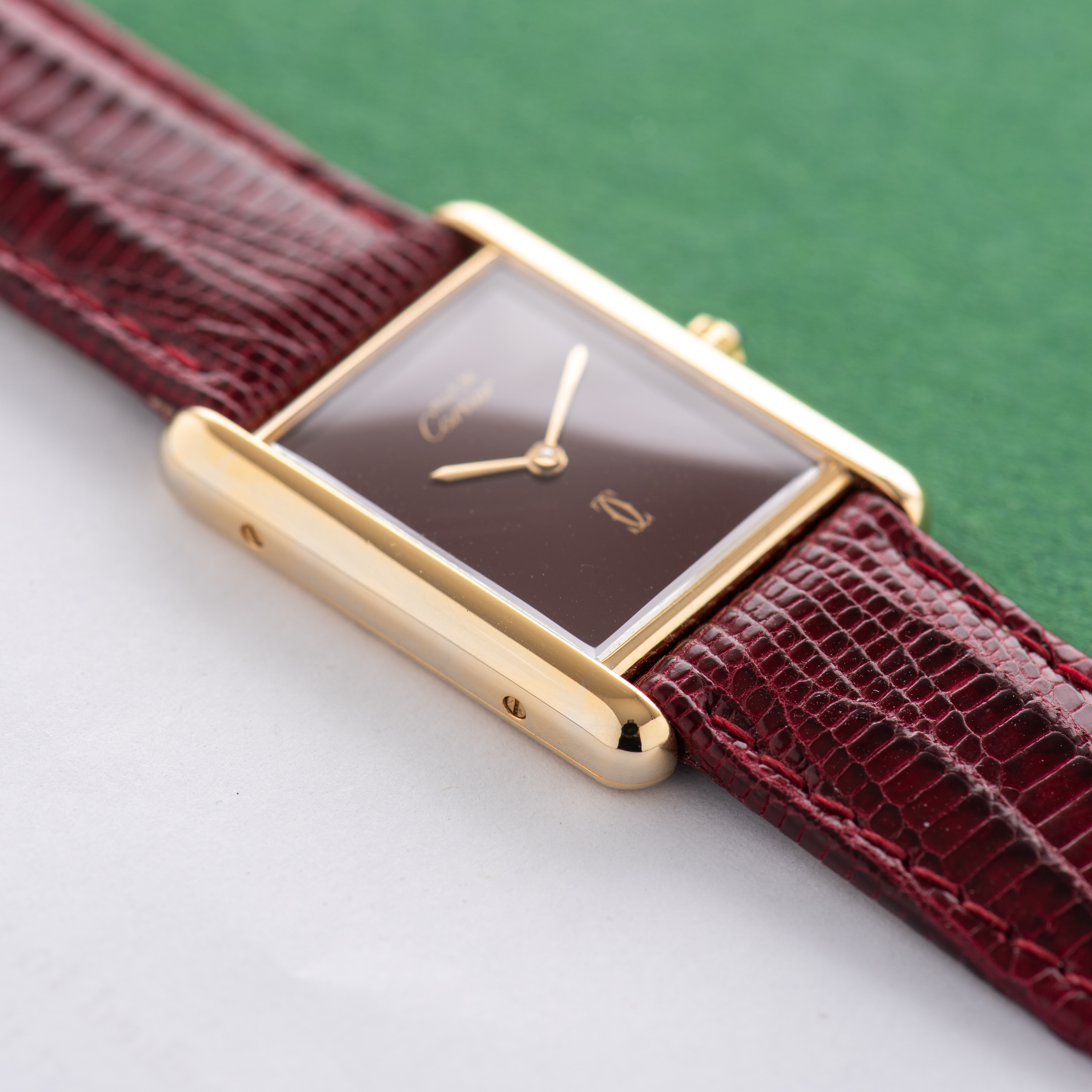 View of Cartier Tank De Must Vermeil Grand Model Bordeau Burgundy RedGM 1988 Ref 681006