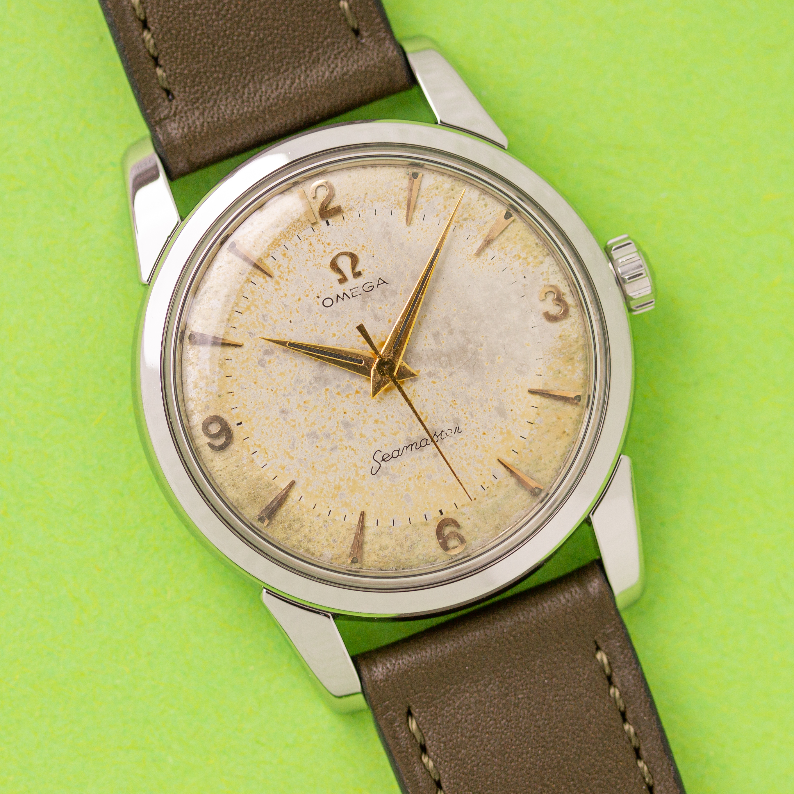 View of Omega Seamaster Patina Beefy Lugs Ref 2759