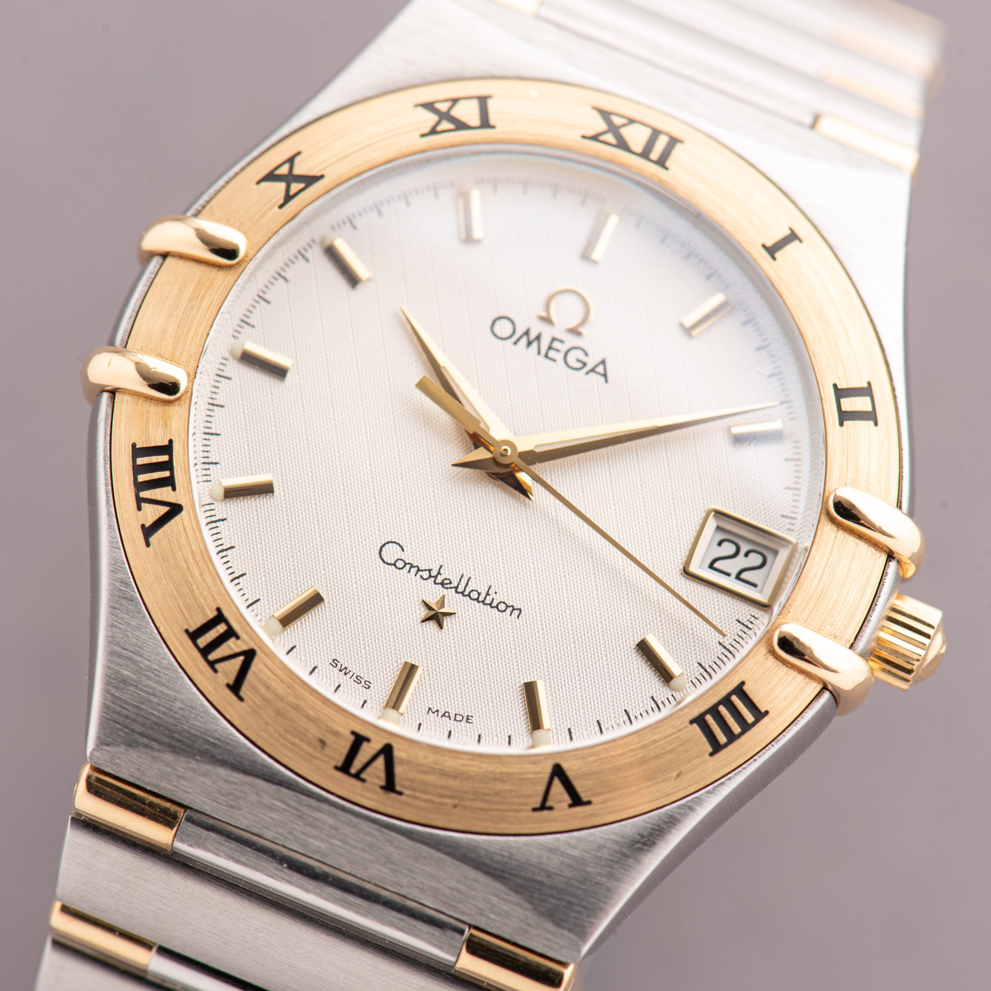 View of Omega Constellation Quartz Gold Steel Half bar from 1995 Réf 1312.30.00