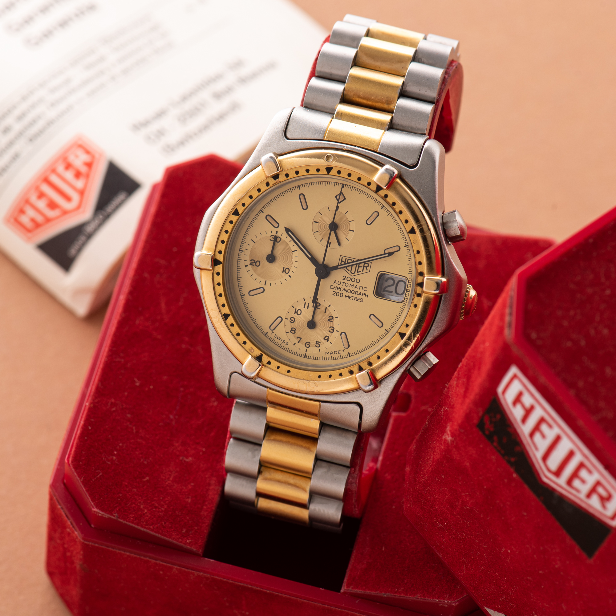Vue de Heuer 2000 Automatic Chronograph 200 meters Full Set from 1986 Réf 164.006