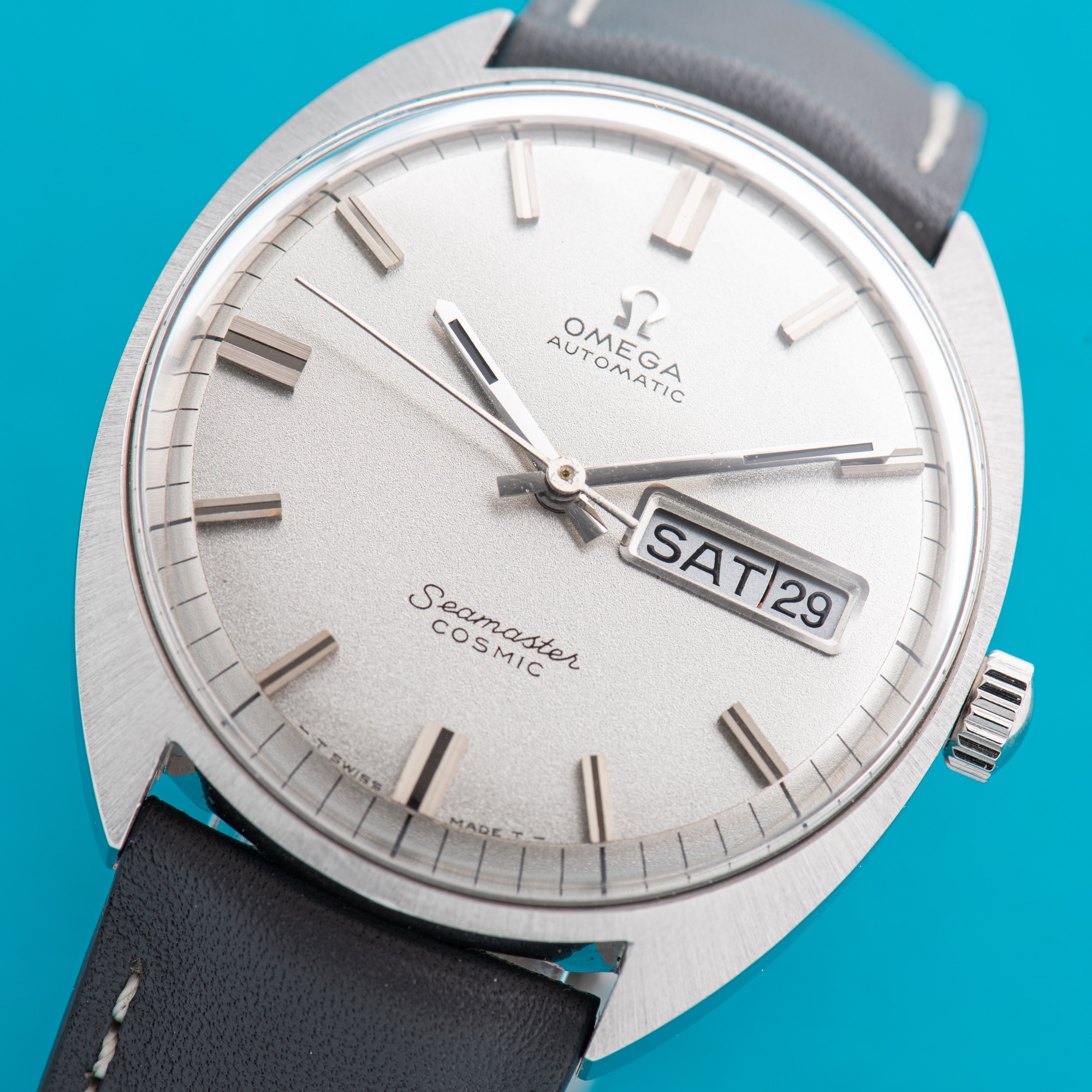 View of Omega Seamaster Cosmic Day Date Automatic Star Dust Dial cal 752 Ref 166.036