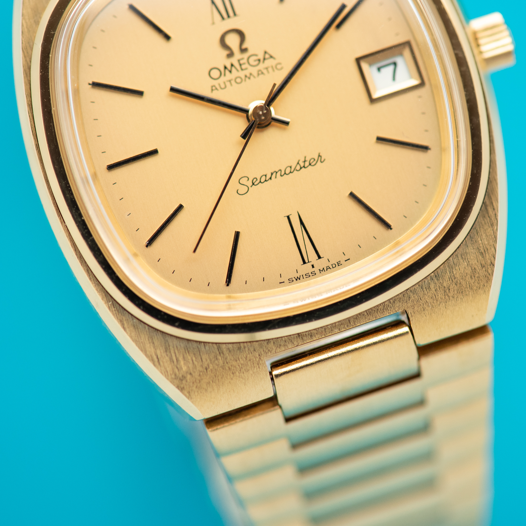 Vue de Omega Seamaster Automatic Date Réf 366.0843 from 1977 NOS