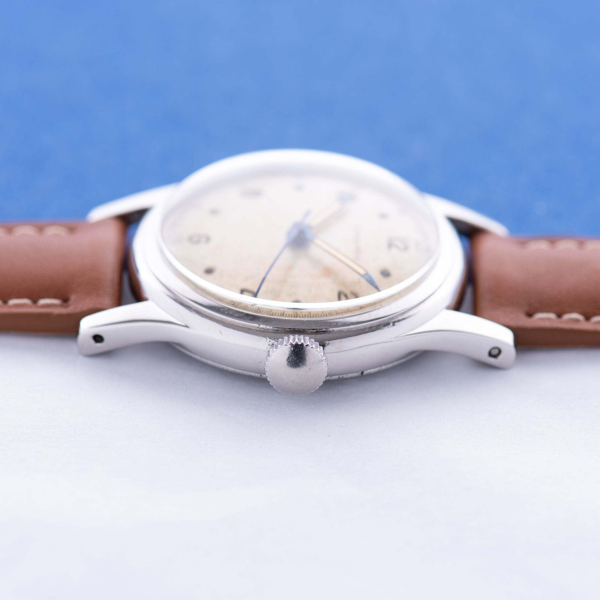 Vue de Longines Dress Watch Centre Seconds 1940s Réf 6099