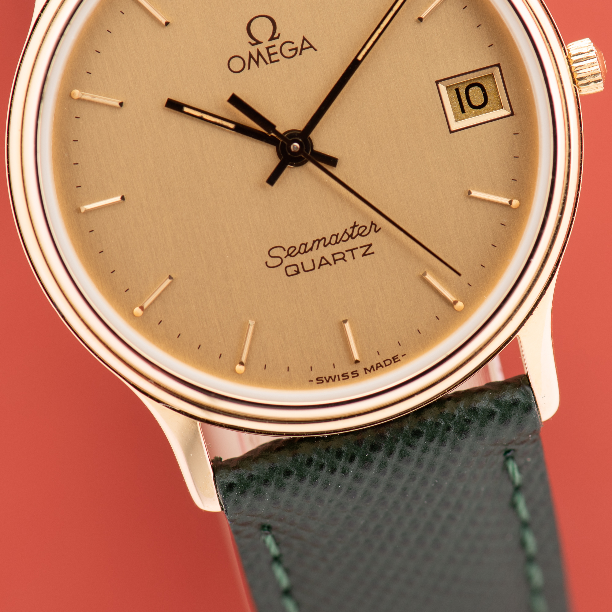 Zicht op Omega Seamaster Quartz Date Réf 196.0263