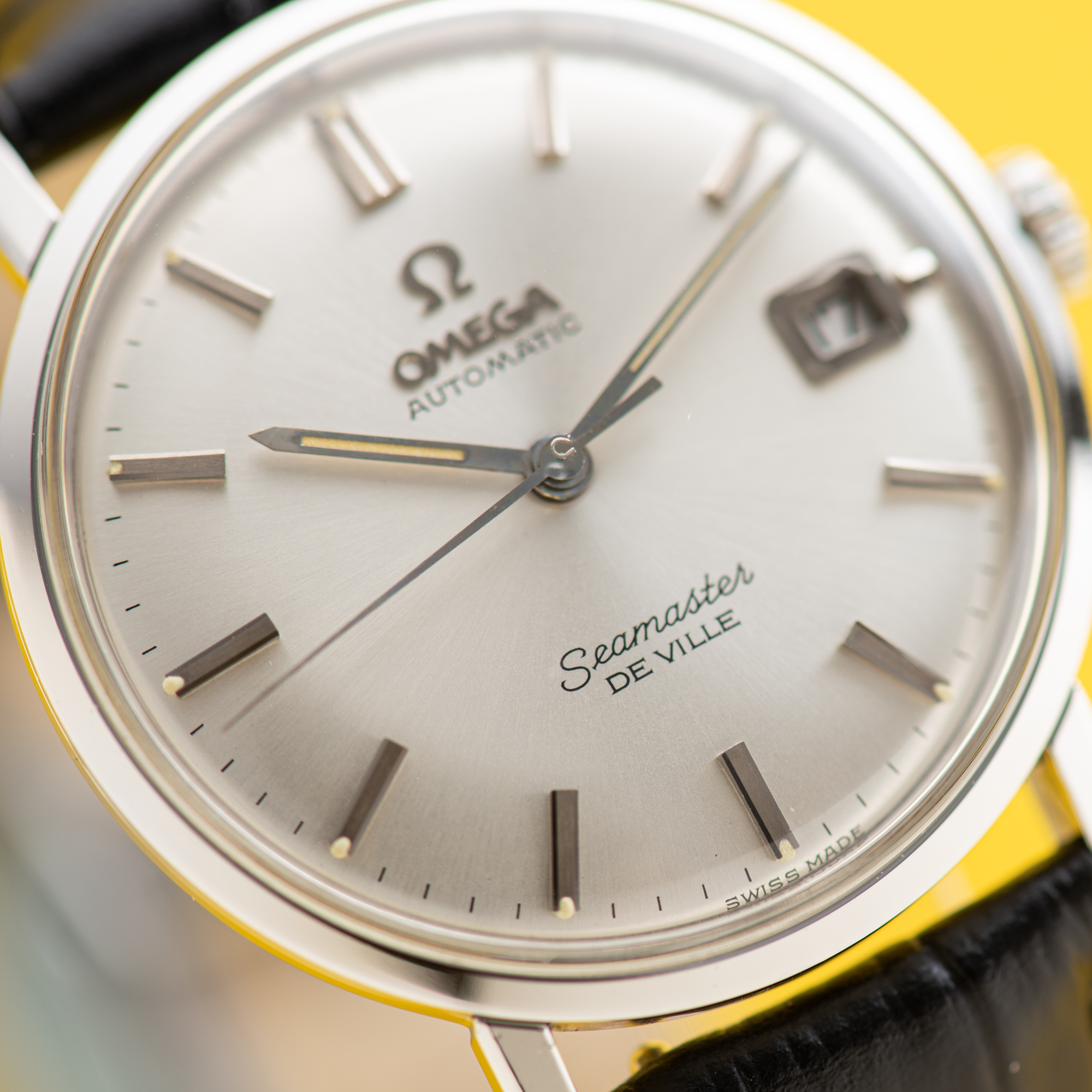 Zicht op Omega Seamaster De Ville Automatic Datum Ref 166.020