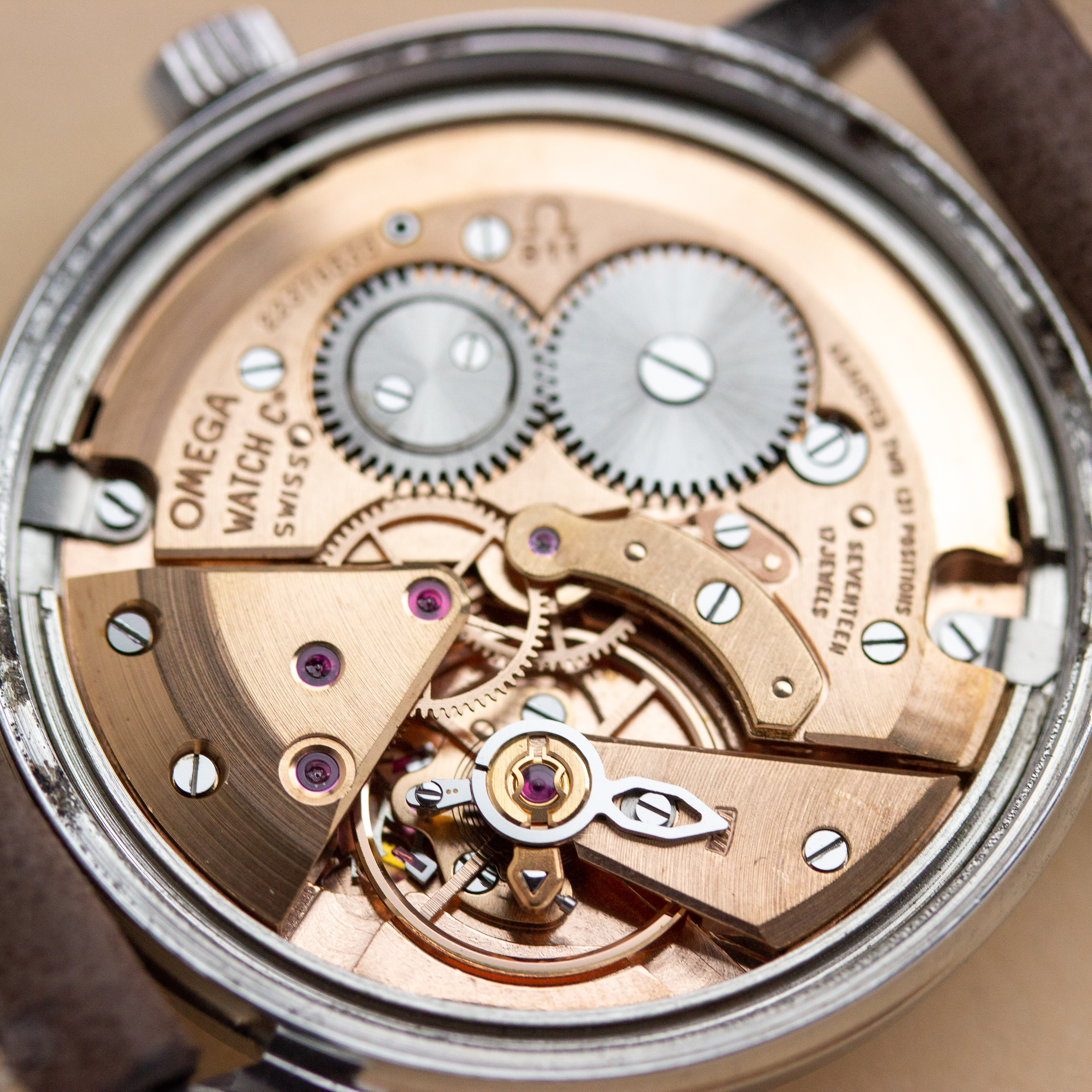 View of Omega Seamaster 600 Date Réf 136.011 from 1965