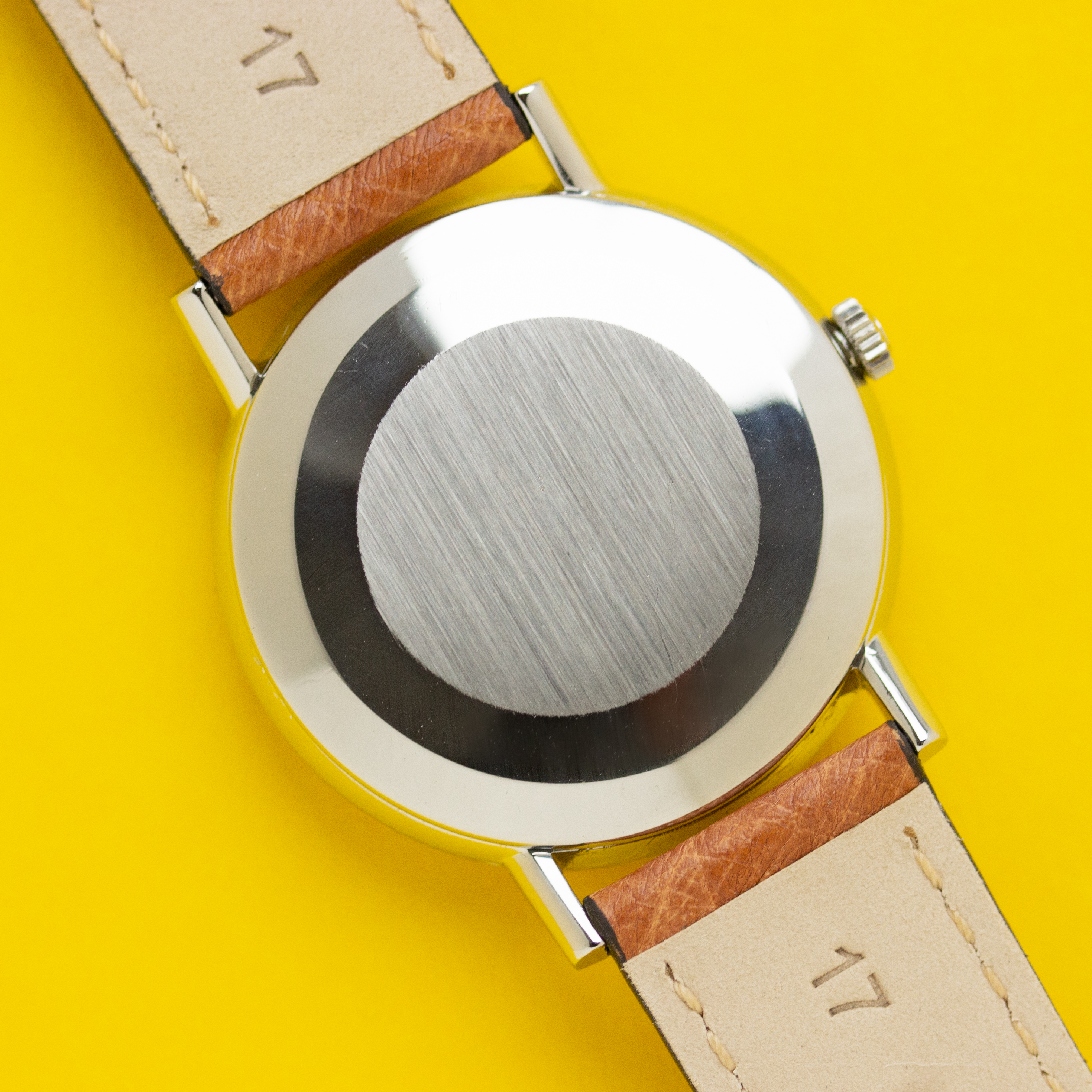 Vue de Omega Automatic Date Dress réf 162.009 From 1965
