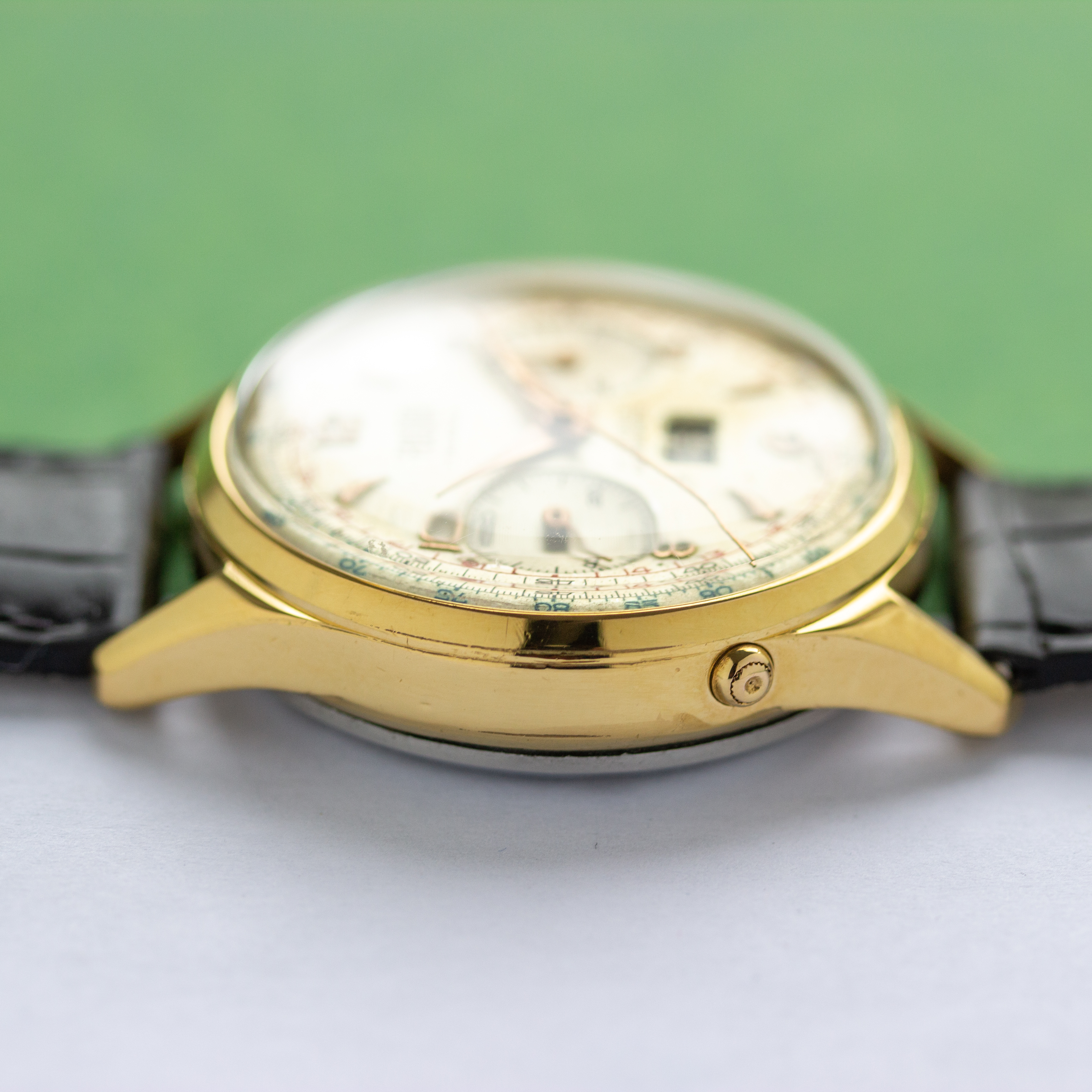 View of Fulgor Rare Chronograph Grand Date Venus 210